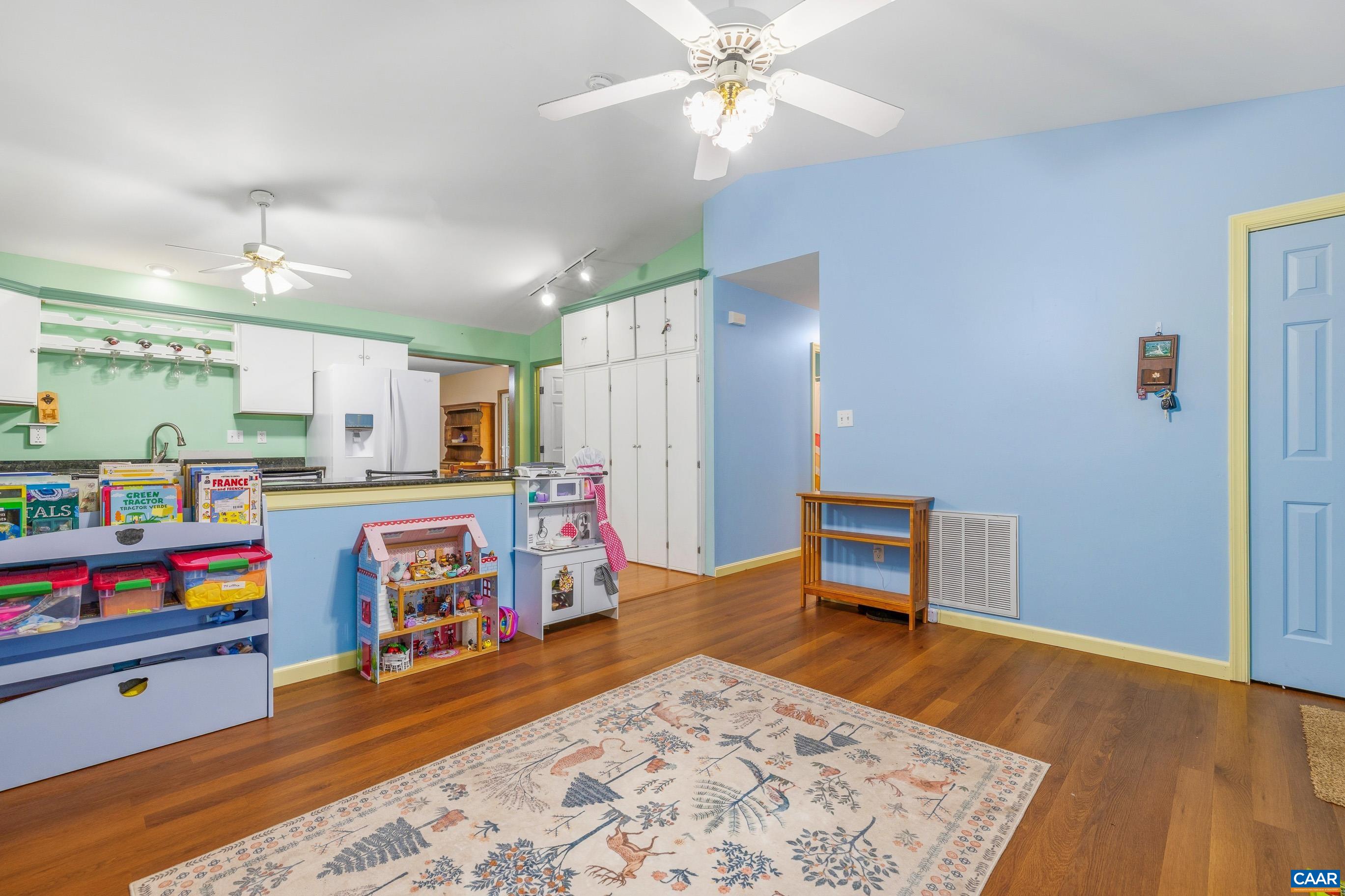 18 CLIFTWOOD RD, PALMYRA, Virginia 22963, 3 Bedrooms Bedrooms, ,2 BathroomsBathrooms,Residential,18 CLIFTWOOD RD,682452 MLS # 682452 18 CLIFTWOOD RD, PALMYRA, Virginia 22963, 3 Bedrooms Bedrooms, ,2 BathroomsBathrooms,Residential,18 CLIFTWOOD RD,682452 MLS # 682452