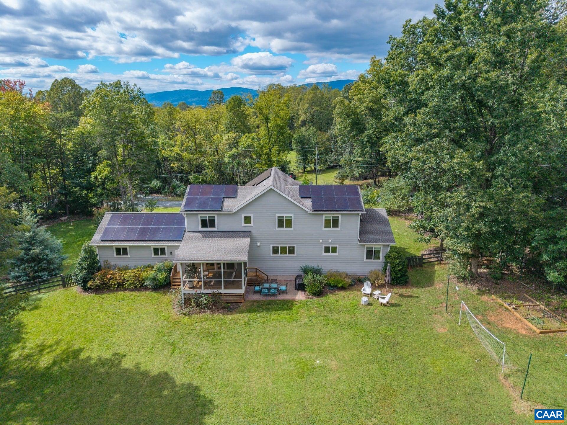 3701 GLENAIRE DR, CHARLOTTESVILLE, Virginia 22901, 4 Bedrooms Bedrooms, ,3 BathroomsBathrooms,Residential,3701 GLENAIRE DR,682471 MLS # 682471 3701 GLENAIRE DR, CHARLOTTESVILLE, Virginia 22901, 4 Bedrooms Bedrooms, ,3 BathroomsBathrooms,Residential,3701 GLENAIRE DR,682471 MLS # 682471