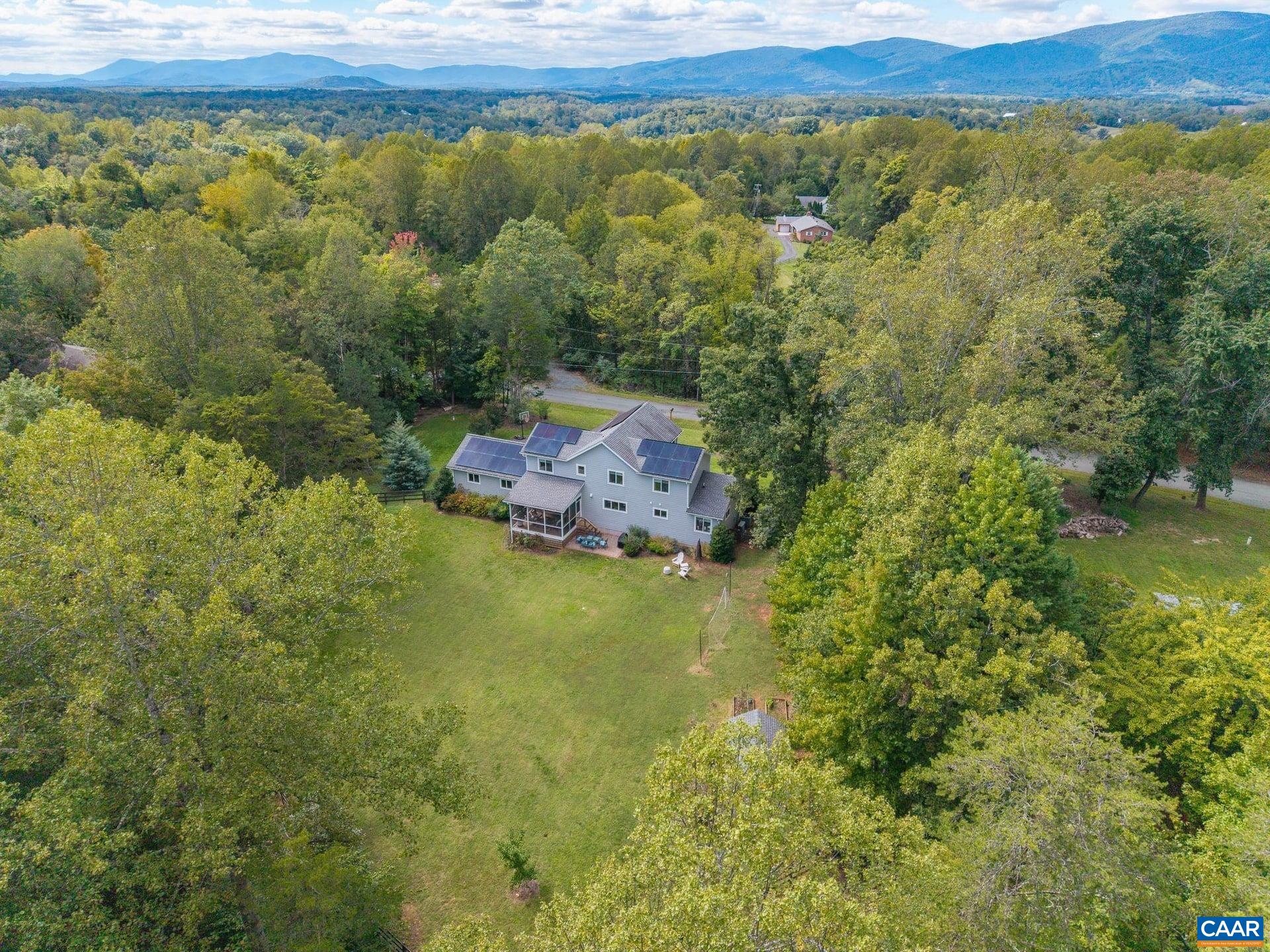 3701 GLENAIRE DR, CHARLOTTESVILLE, Virginia 22901, 4 Bedrooms Bedrooms, ,3 BathroomsBathrooms,Residential,3701 GLENAIRE DR,682471 MLS # 682471 3701 GLENAIRE DR, CHARLOTTESVILLE, Virginia 22901, 4 Bedrooms Bedrooms, ,3 BathroomsBathrooms,Residential,3701 GLENAIRE DR,682471 MLS # 682471