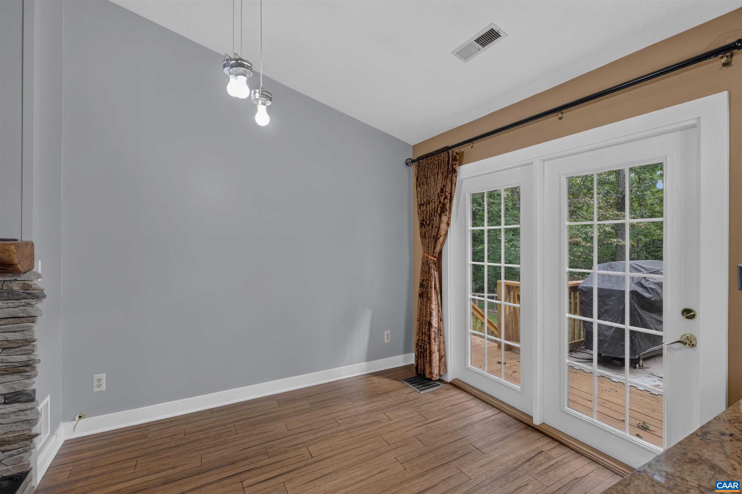 304 CRESTFIELD CT, CHARLOTTESVILLE, Virginia 22911, 4 Bedrooms Bedrooms, ,3 BathroomsBathrooms,Residential,304 CRESTFIELD CT,682541 MLS # 682541 304 CRESTFIELD CT, CHARLOTTESVILLE, Virginia 22911, 4 Bedrooms Bedrooms, ,3 BathroomsBathrooms,Residential,304 CRESTFIELD CT,682541 MLS # 682541