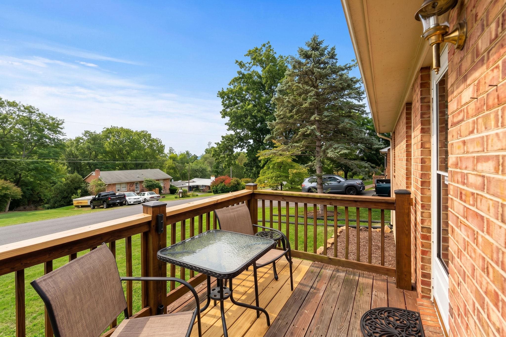 17 KEN VIEW AVE, VERONA, Virginia 24482, 3 Bedrooms Bedrooms, ,2 BathroomsBathrooms,Residential,17 KEN VIEW AVE,682545 MLS # 682545 17 KEN VIEW AVE, VERONA, Virginia 24482, 3 Bedrooms Bedrooms, ,2 BathroomsBathrooms,Residential,17 KEN VIEW AVE,682545 MLS # 682545