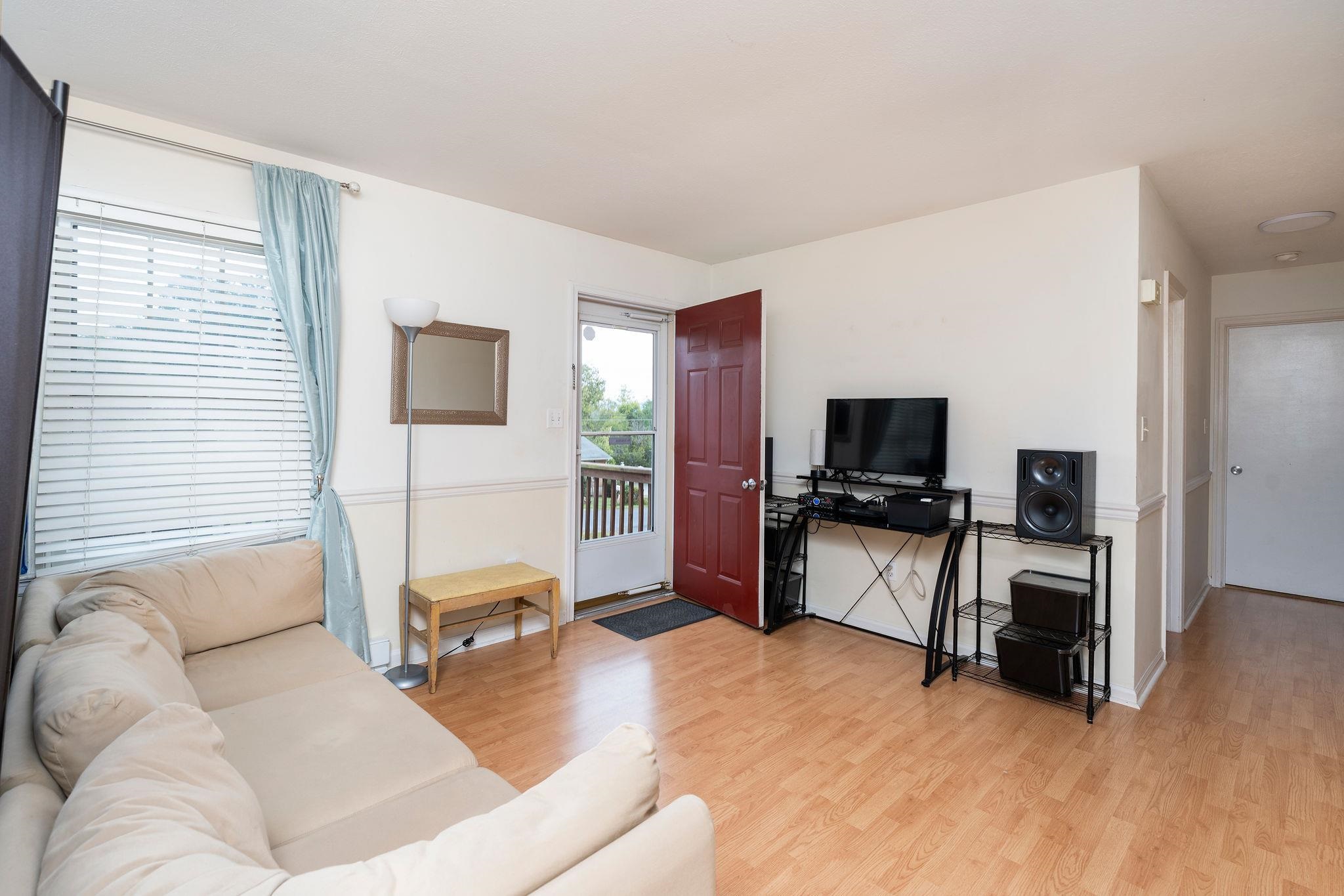 17 KEN VIEW AVE, VERONA, Virginia 24482, 3 Bedrooms Bedrooms, ,2 BathroomsBathrooms,Residential,17 KEN VIEW AVE,682545 MLS # 682545 17 KEN VIEW AVE, VERONA, Virginia 24482, 3 Bedrooms Bedrooms, ,2 BathroomsBathrooms,Residential,17 KEN VIEW AVE,682545 MLS # 682545