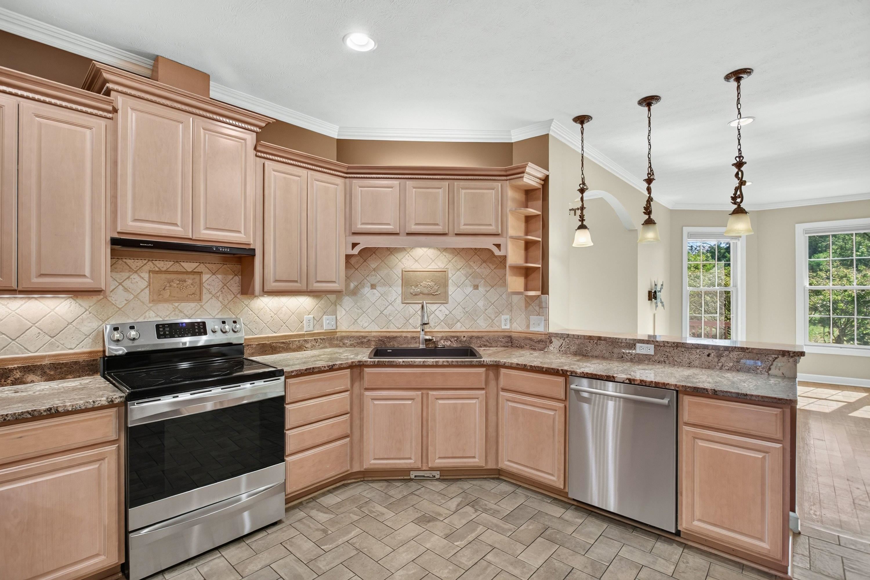 1290 KENTSHIRE DR, ROCKINGHAM, Virginia 22801, 5 Bedrooms Bedrooms, ,3 BathroomsBathrooms,Residential,1290 KENTSHIRE DR,682546 MLS # 682546 1290 KENTSHIRE DR, ROCKINGHAM, Virginia 22801, 5 Bedrooms Bedrooms, ,3 BathroomsBathrooms,Residential,1290 KENTSHIRE DR,682546 MLS # 682546