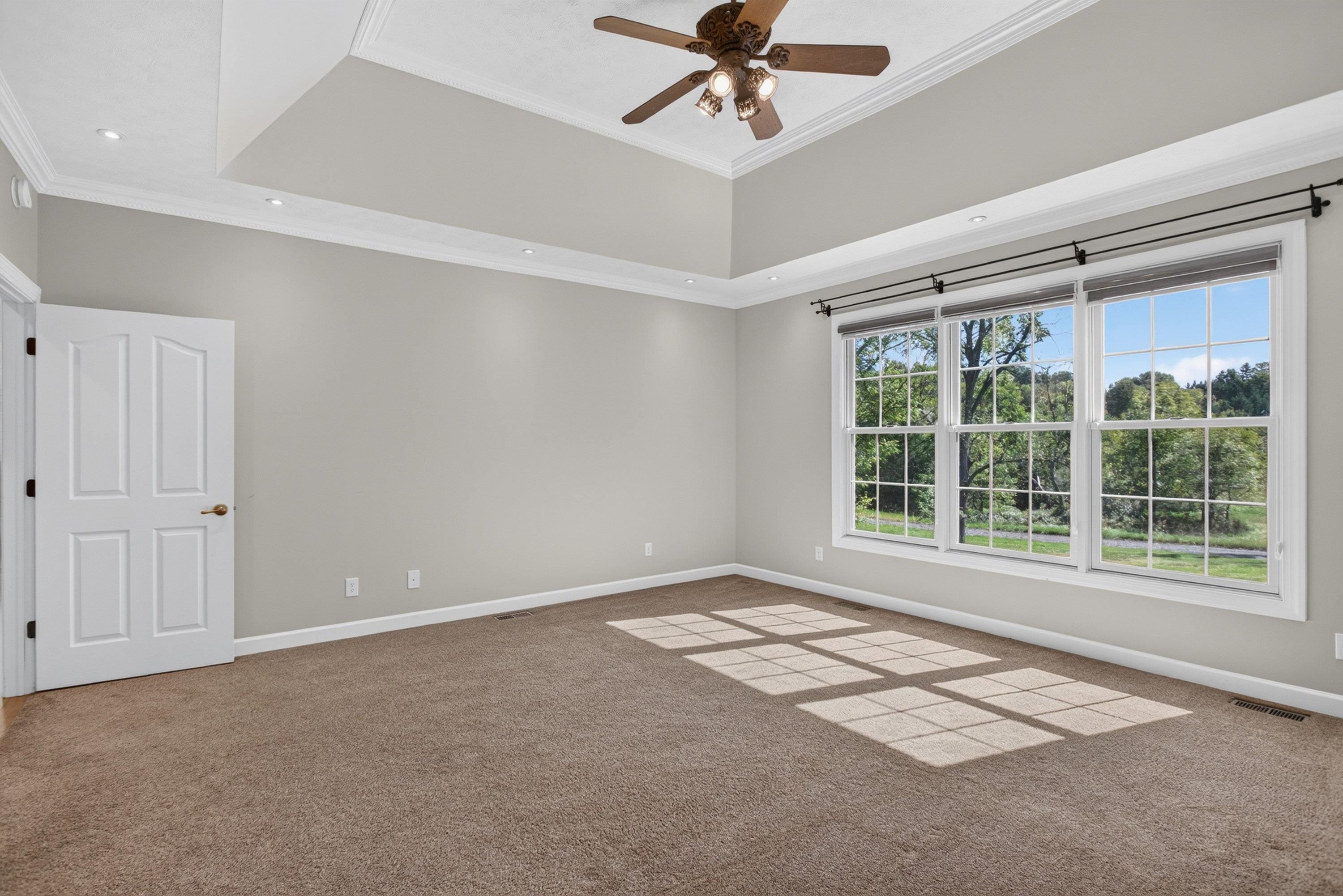 1290 KENTSHIRE DR, ROCKINGHAM, Virginia 22801, 5 Bedrooms Bedrooms, ,3 BathroomsBathrooms,Residential,1290 KENTSHIRE DR,682546 MLS # 682546 1290 KENTSHIRE DR, ROCKINGHAM, Virginia 22801, 5 Bedrooms Bedrooms, ,3 BathroomsBathrooms,Residential,1290 KENTSHIRE DR,682546 MLS # 682546