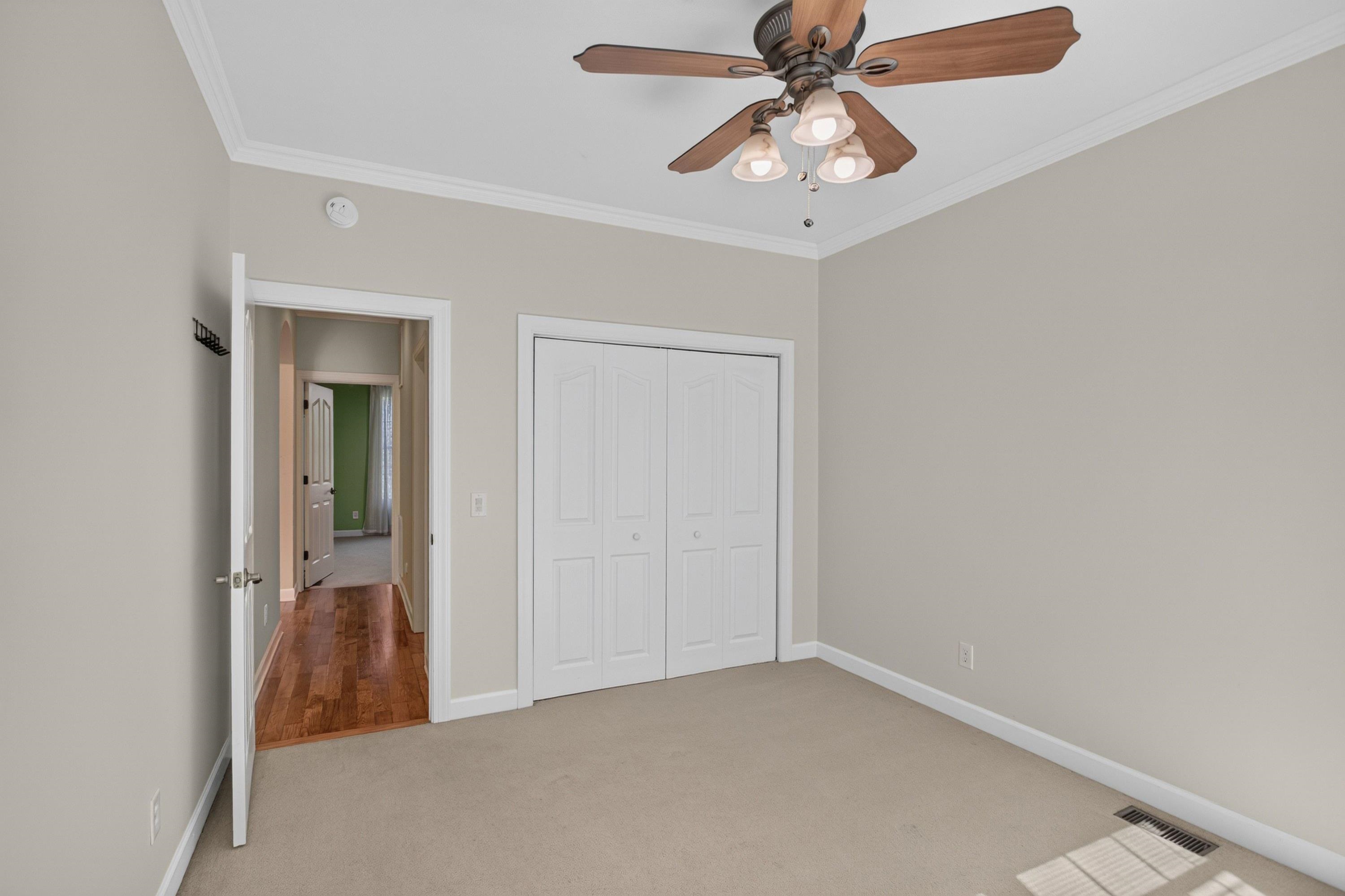 1290 KENTSHIRE DR, ROCKINGHAM, Virginia 22801, 5 Bedrooms Bedrooms, ,3 BathroomsBathrooms,Residential,1290 KENTSHIRE DR,682546 MLS # 682546 1290 KENTSHIRE DR, ROCKINGHAM, Virginia 22801, 5 Bedrooms Bedrooms, ,3 BathroomsBathrooms,Residential,1290 KENTSHIRE DR,682546 MLS # 682546