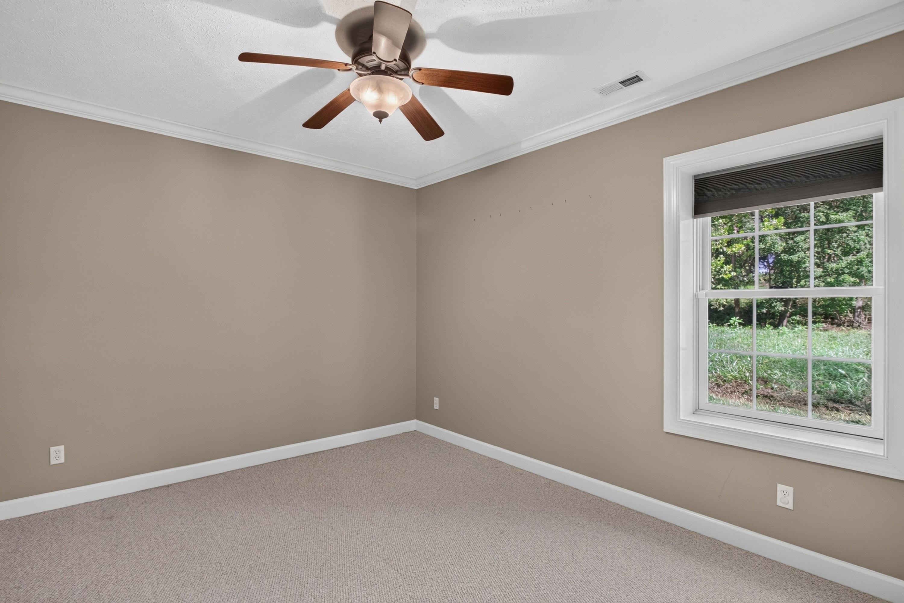 1290 KENTSHIRE DR, ROCKINGHAM, Virginia 22801, 5 Bedrooms Bedrooms, ,3 BathroomsBathrooms,Residential,1290 KENTSHIRE DR,682546 MLS # 682546 1290 KENTSHIRE DR, ROCKINGHAM, Virginia 22801, 5 Bedrooms Bedrooms, ,3 BathroomsBathrooms,Residential,1290 KENTSHIRE DR,682546 MLS # 682546
