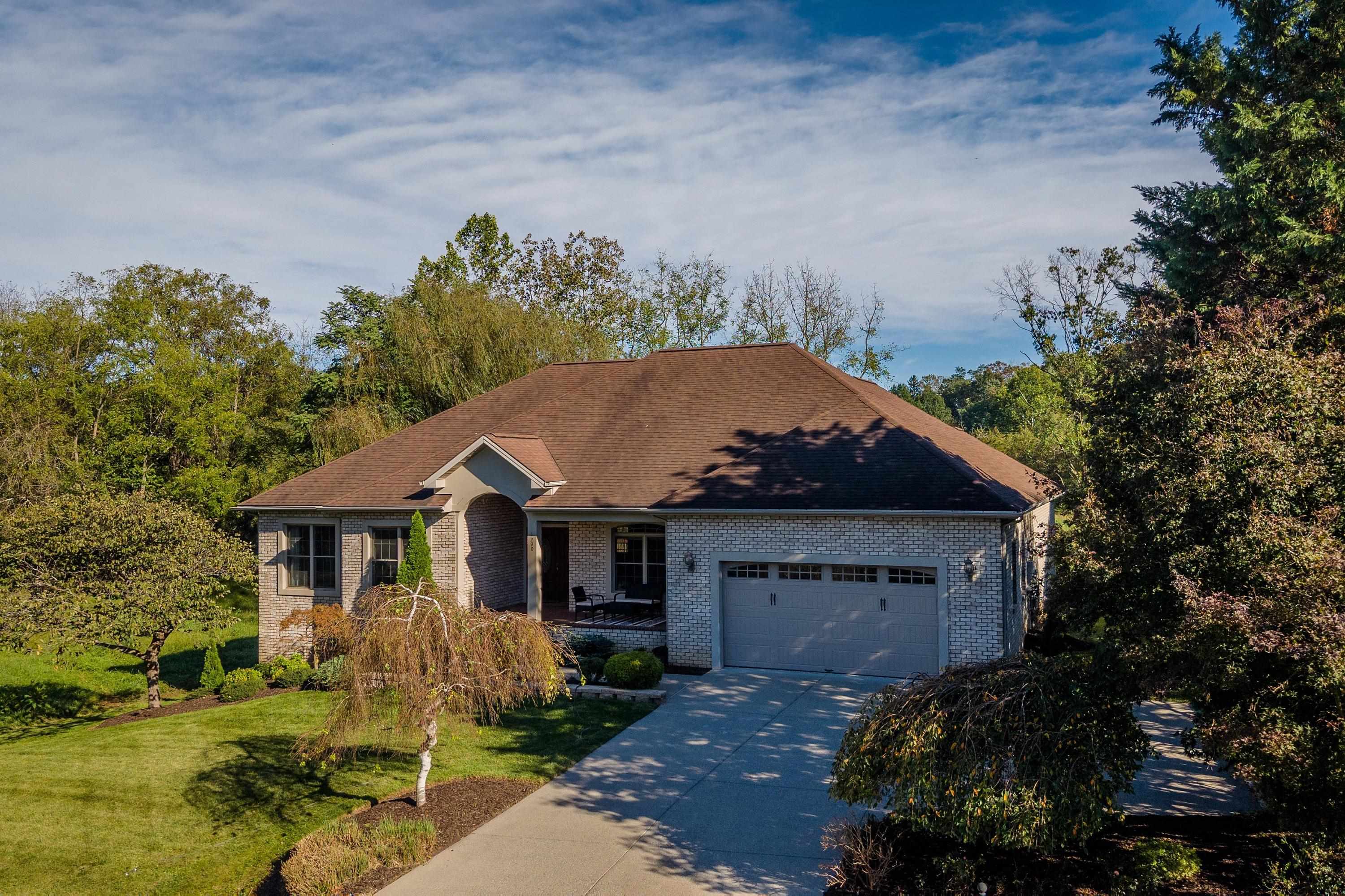 1290 KENTSHIRE DR, ROCKINGHAM, Virginia 22801, 5 Bedrooms Bedrooms, ,3 BathroomsBathrooms,Residential,1290 KENTSHIRE DR,682546 MLS # 682546 1290 KENTSHIRE DR, ROCKINGHAM, Virginia 22801, 5 Bedrooms Bedrooms, ,3 BathroomsBathrooms,Residential,1290 KENTSHIRE DR,682546 MLS # 682546