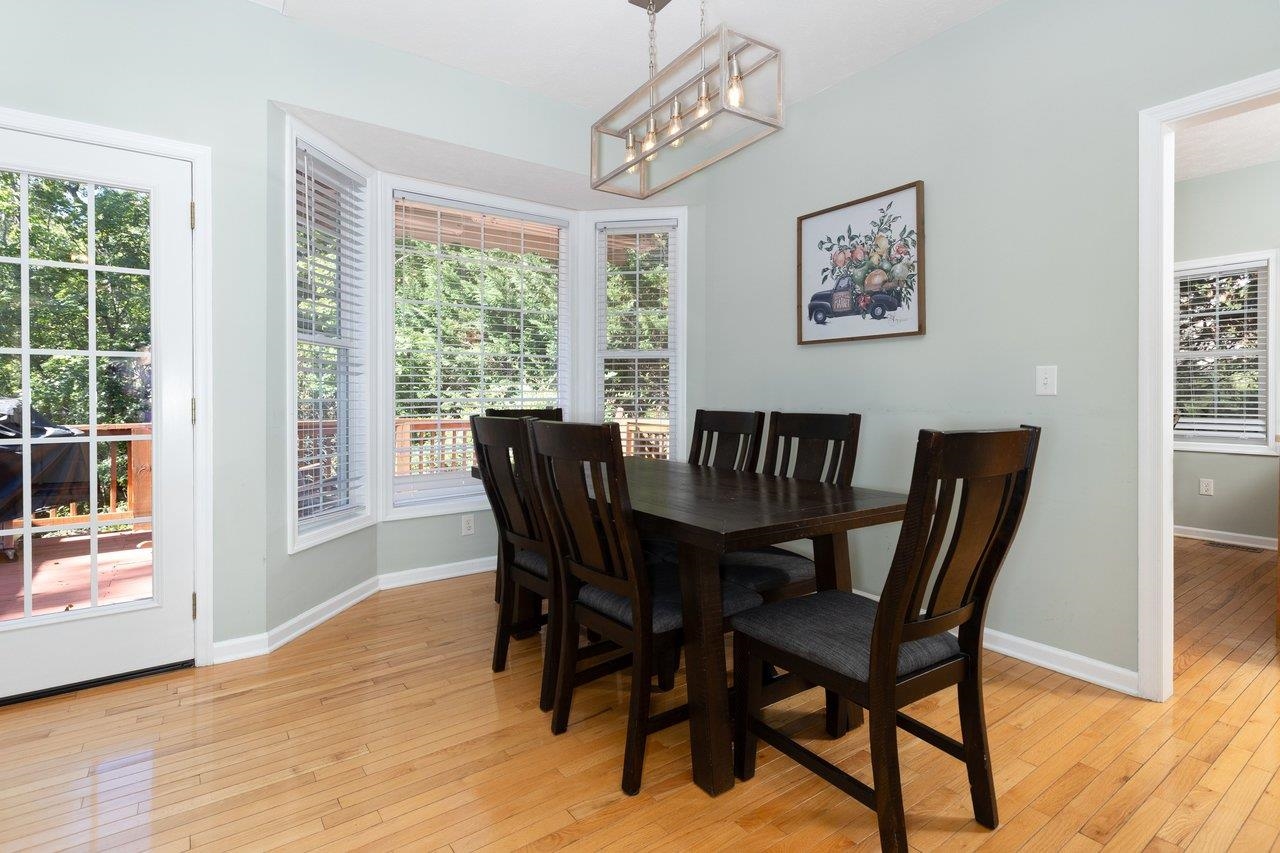 230 QUAIL CT, MCGAHEYSVILLE, Virginia 22840, 4 Bedrooms Bedrooms, ,3 BathroomsBathrooms,Residential,230 QUAIL CT,682550 MLS # 682550 230 QUAIL CT, MCGAHEYSVILLE, Virginia 22840, 4 Bedrooms Bedrooms, ,3 BathroomsBathrooms,Residential,230 QUAIL CT,682550 MLS # 682550