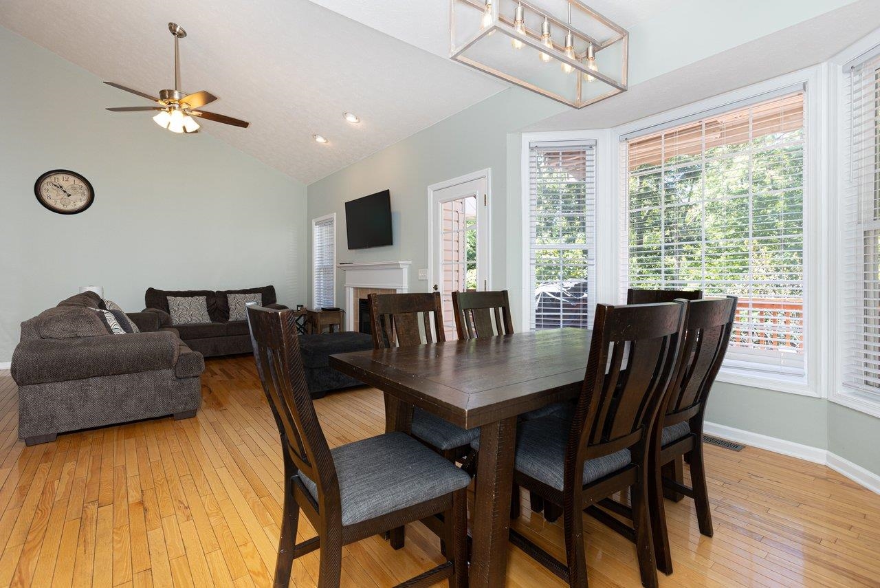 230 QUAIL CT, MCGAHEYSVILLE, Virginia 22840, 4 Bedrooms Bedrooms, ,3 BathroomsBathrooms,Residential,230 QUAIL CT,682550 MLS # 682550 230 QUAIL CT, MCGAHEYSVILLE, Virginia 22840, 4 Bedrooms Bedrooms, ,3 BathroomsBathrooms,Residential,230 QUAIL CT,682550 MLS # 682550