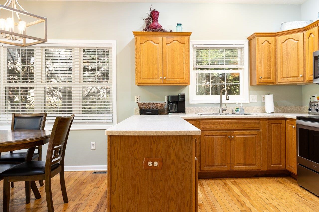 230 QUAIL CT, MCGAHEYSVILLE, Virginia 22840, 4 Bedrooms Bedrooms, ,3 BathroomsBathrooms,Residential,230 QUAIL CT,682550 MLS # 682550 230 QUAIL CT, MCGAHEYSVILLE, Virginia 22840, 4 Bedrooms Bedrooms, ,3 BathroomsBathrooms,Residential,230 QUAIL CT,682550 MLS # 682550