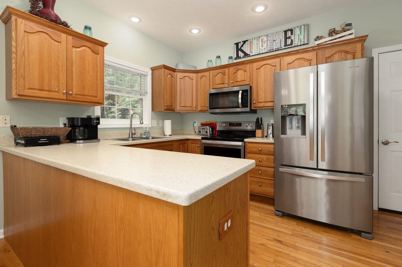 230 QUAIL CT, MCGAHEYSVILLE, Virginia 22840, 4 Bedrooms Bedrooms, ,3 BathroomsBathrooms,Residential,230 QUAIL CT,682550 MLS # 682550 230 QUAIL CT, MCGAHEYSVILLE, Virginia 22840, 4 Bedrooms Bedrooms, ,3 BathroomsBathrooms,Residential,230 QUAIL CT,682550 MLS # 682550