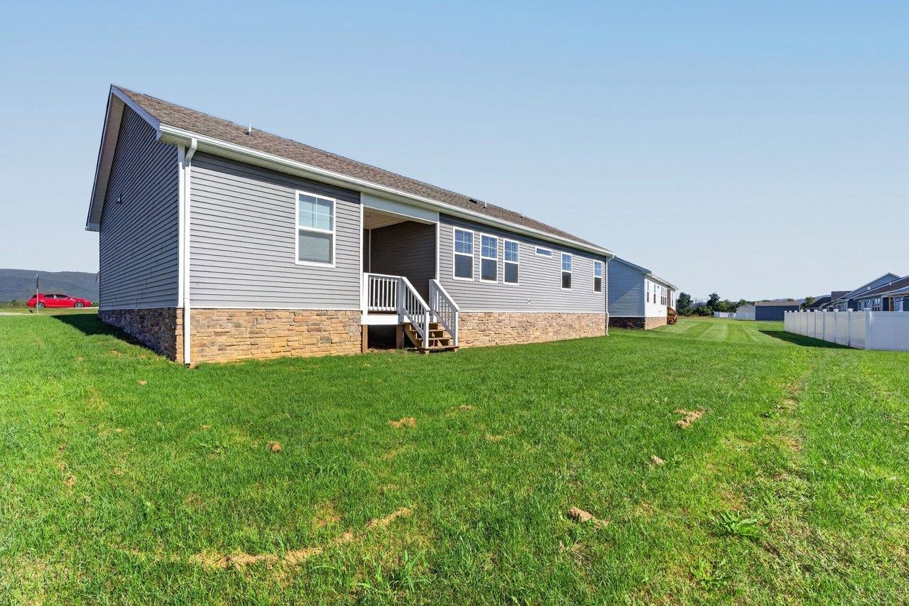 14596 BEATTY DR, ELKTON, Virginia 22827, 3 Bedrooms Bedrooms, ,2 BathroomsBathrooms,Residential,14596 BEATTY DR,682555 MLS # 682555