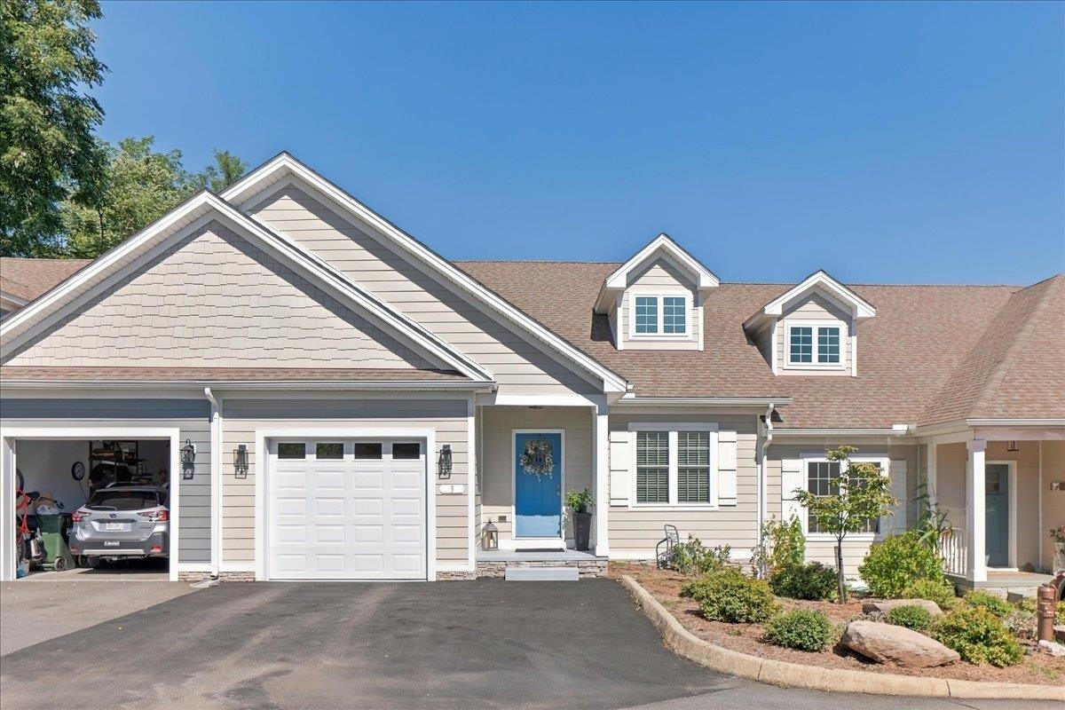 123 OVERLOOK, STAUNTON, Virginia 24401, 3 Bedrooms Bedrooms, ,2 BathroomsBathrooms,Residential,123 OVERLOOK,682557 MLS # 682557