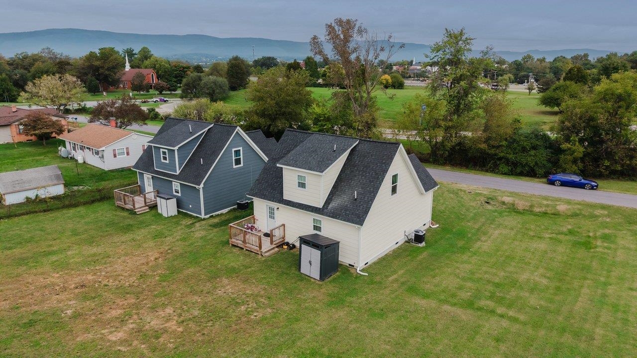 16620 E SPRING ST, ELKTON, Virginia 22827, 3 Bedrooms Bedrooms, ,2 BathroomsBathrooms,Residential,16620 E SPRING ST,682558 MLS # 682558