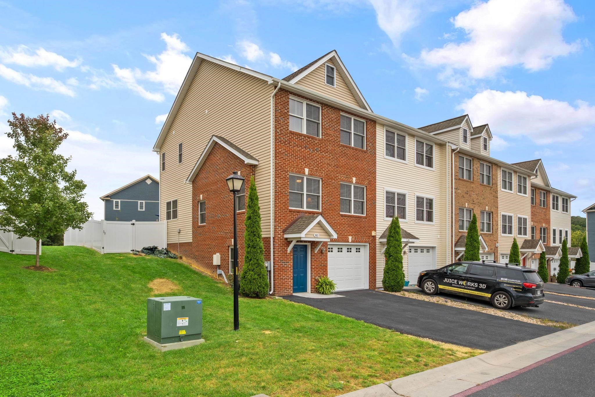 380 TANZANITE DR, HARRISONBURG, Virginia 22801, 3 Bedrooms Bedrooms, ,3 BathroomsBathrooms,Residential,380 TANZANITE DR,682559 MLS # 682559 380 TANZANITE DR, HARRISONBURG, Virginia 22801, 3 Bedrooms Bedrooms, ,3 BathroomsBathrooms,Residential,380 TANZANITE DR,682559 MLS # 682559