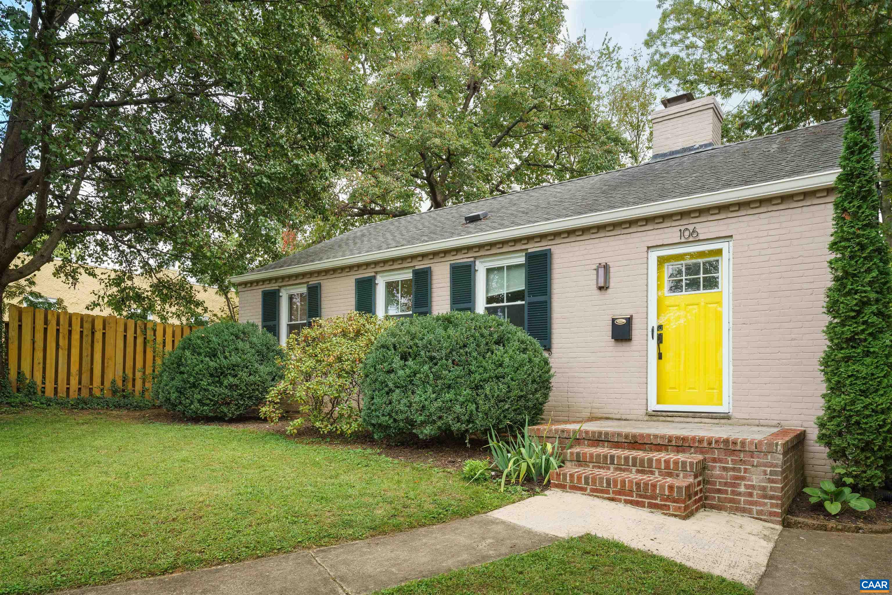 106 HARRIS RD, CHARLOTTESVILLE, Virginia 22903, 2 Bedrooms Bedrooms, ,2 BathroomsBathrooms,Residential,106 HARRIS RD,682560 MLS # 682560