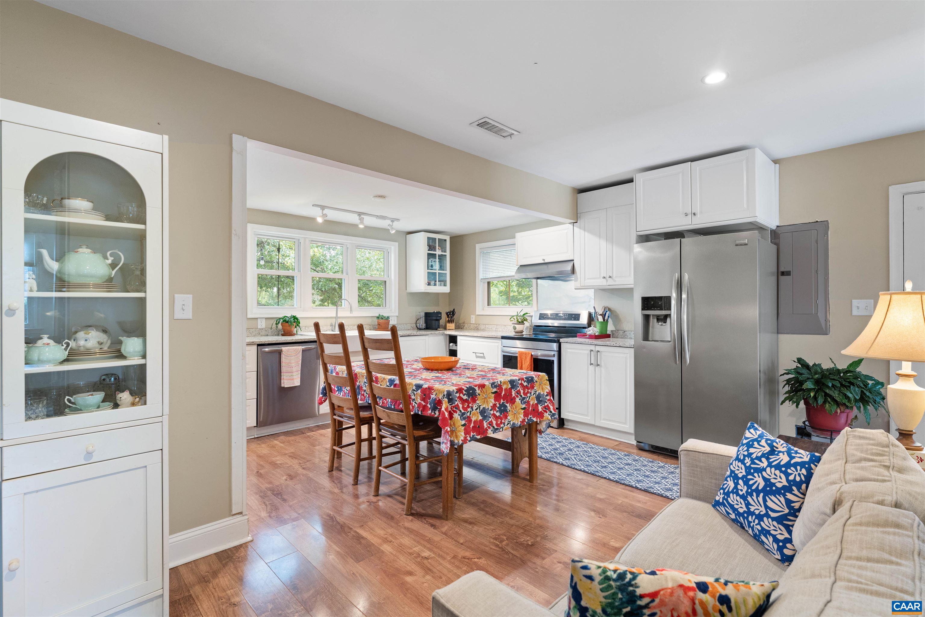 106 HARRIS RD, CHARLOTTESVILLE, Virginia 22903, 2 Bedrooms Bedrooms, ,2 BathroomsBathrooms,Residential,106 HARRIS RD,682560 MLS # 682560