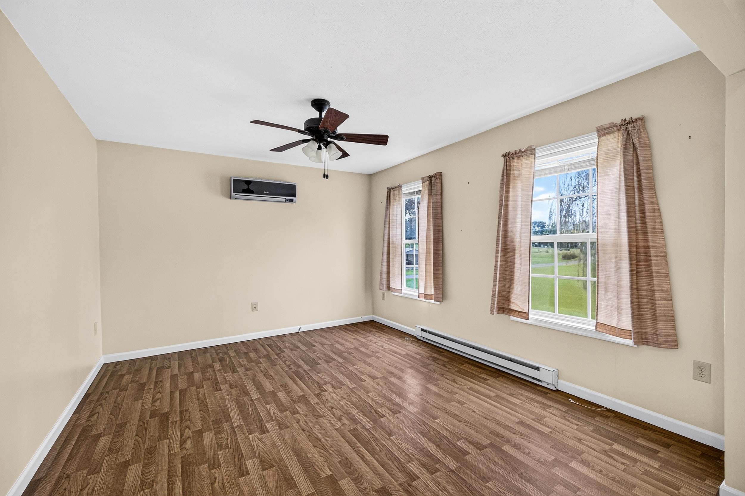 14381 BIRDVIEW LN, TIMBERVILLE, Virginia 22853, 4 Bedrooms Bedrooms, ,2 BathroomsBathrooms,Residential,14381 BIRDVIEW LN,682561 MLS # 682561 14381 BIRDVIEW LN, TIMBERVILLE, Virginia 22853, 4 Bedrooms Bedrooms, ,2 BathroomsBathrooms,Residential,14381 BIRDVIEW LN,682561 MLS # 682561