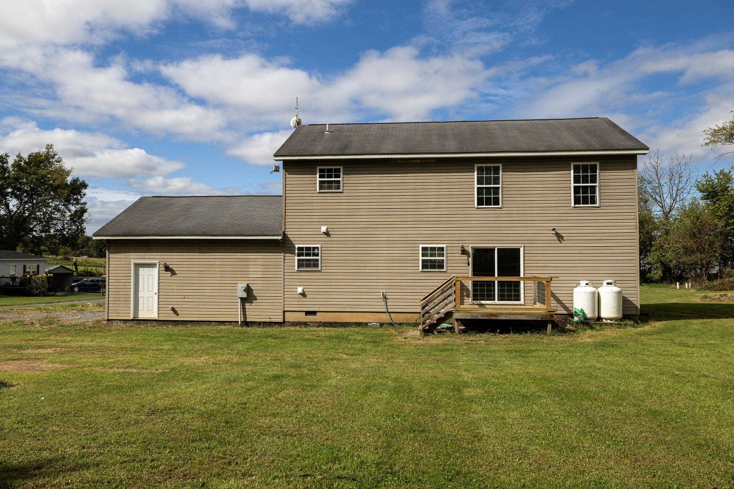 14381 BIRDVIEW LN, TIMBERVILLE, Virginia 22853, 4 Bedrooms Bedrooms, ,2 BathroomsBathrooms,Residential,14381 BIRDVIEW LN,682561 MLS # 682561 14381 BIRDVIEW LN, TIMBERVILLE, Virginia 22853, 4 Bedrooms Bedrooms, ,2 BathroomsBathrooms,Residential,14381 BIRDVIEW LN,682561 MLS # 682561