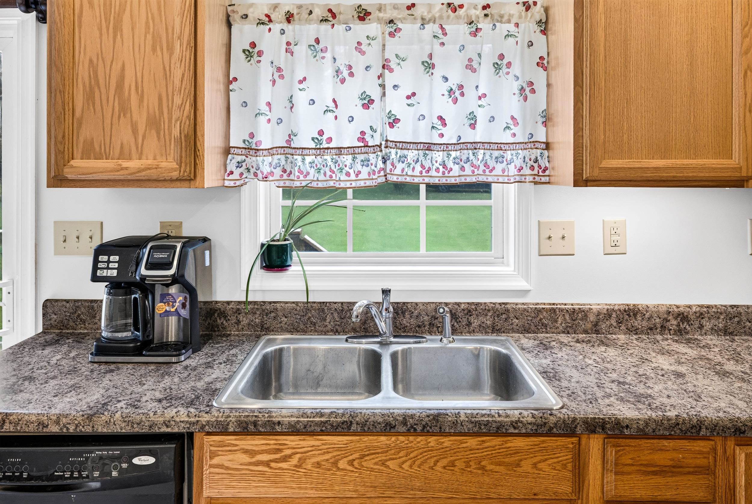 14381 BIRDVIEW LN, TIMBERVILLE, Virginia 22853, 4 Bedrooms Bedrooms, ,2 BathroomsBathrooms,Residential,14381 BIRDVIEW LN,682561 MLS # 682561 14381 BIRDVIEW LN, TIMBERVILLE, Virginia 22853, 4 Bedrooms Bedrooms, ,2 BathroomsBathrooms,Residential,14381 BIRDVIEW LN,682561 MLS # 682561