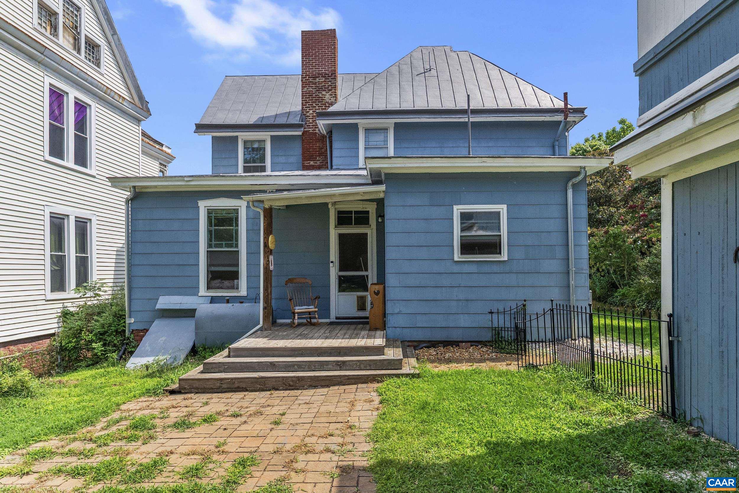 1015 JACKSON ST, LYNCHBURG, Virginia 24504, 3 Bedrooms Bedrooms, ,2 BathroomsBathrooms,Residential,1015 JACKSON ST,682562 MLS # 682562