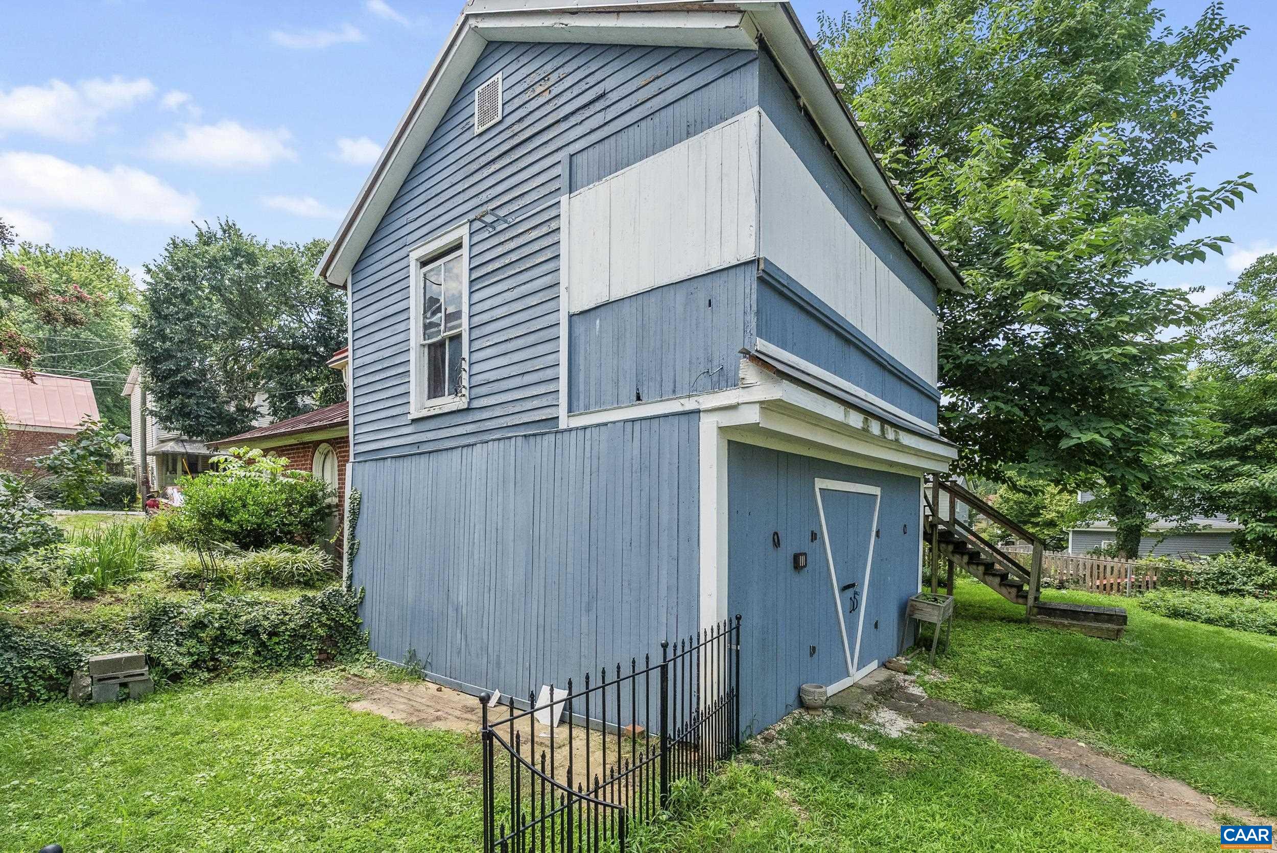 1015 JACKSON ST, LYNCHBURG, Virginia 24504, 3 Bedrooms Bedrooms, ,2 BathroomsBathrooms,Residential,1015 JACKSON ST,682562 MLS # 682562