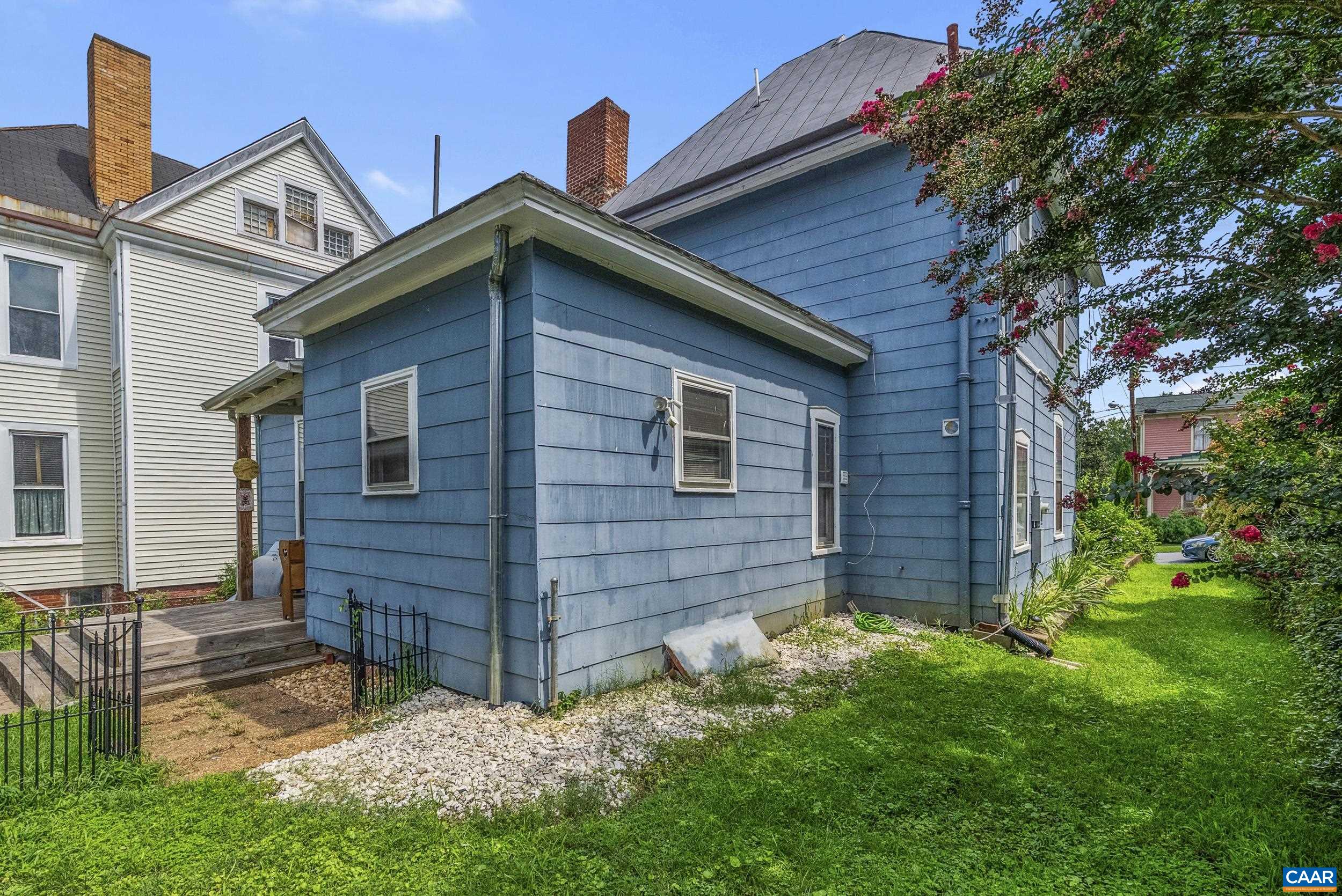 1015 JACKSON ST, LYNCHBURG, Virginia 24504, 3 Bedrooms Bedrooms, ,2 BathroomsBathrooms,Residential,1015 JACKSON ST,682562 MLS # 682562