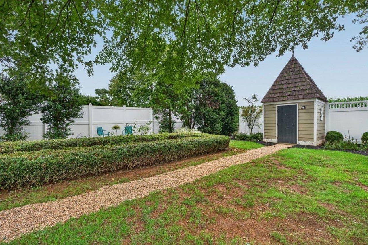 4216 COUNTRYSIDE DR, BRIDGEWATER, Virginia 22812, 3 Bedrooms Bedrooms, ,1 BathroomBathrooms,Residential,4216 COUNTRYSIDE DR,682564 MLS # 682564 4216 COUNTRYSIDE DR, BRIDGEWATER, Virginia 22812, 3 Bedrooms Bedrooms, ,1 BathroomBathrooms,Residential,4216 COUNTRYSIDE DR,682564 MLS # 682564