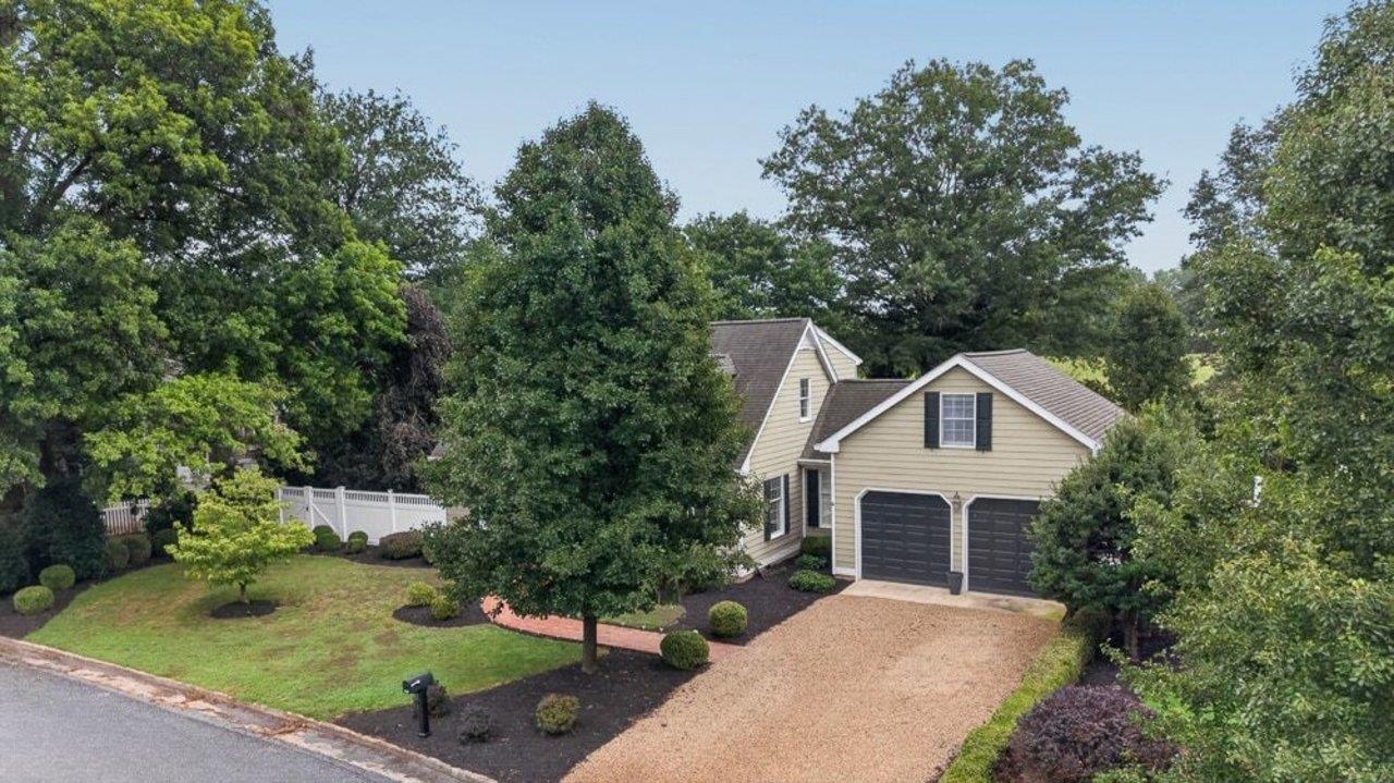4216 COUNTRYSIDE DR, BRIDGEWATER, Virginia 22812, 3 Bedrooms Bedrooms, ,1 BathroomBathrooms,Residential,4216 COUNTRYSIDE DR,682564 MLS # 682564 4216 COUNTRYSIDE DR, BRIDGEWATER, Virginia 22812, 3 Bedrooms Bedrooms, ,1 BathroomBathrooms,Residential,4216 COUNTRYSIDE DR,682564 MLS # 682564