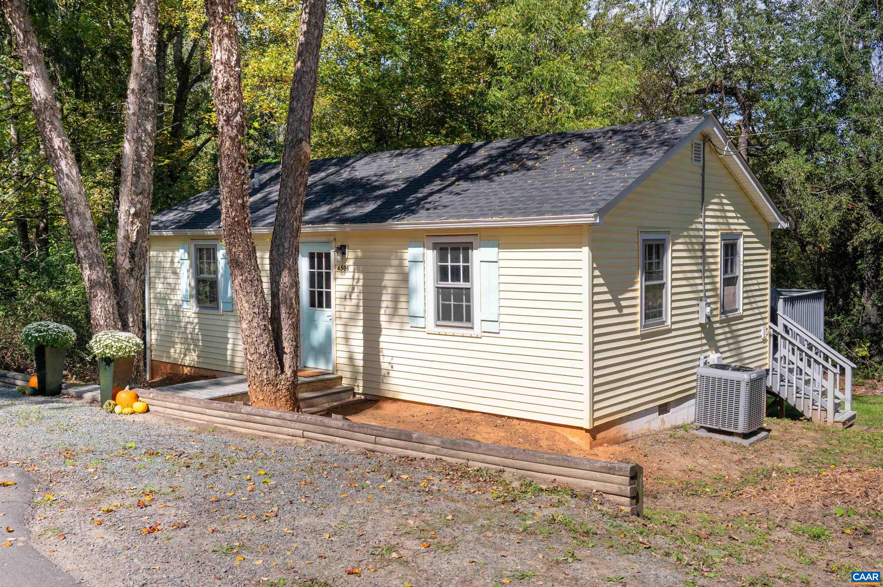 4506 OLD THREE NOTCHED RD, CHARLOTTESVILLE, Virginia 22901, 1 Bedroom Bedrooms, ,1 BathroomBathrooms,Residential,4506 OLD THREE NOTCHED RD,682568 MLS # 682568