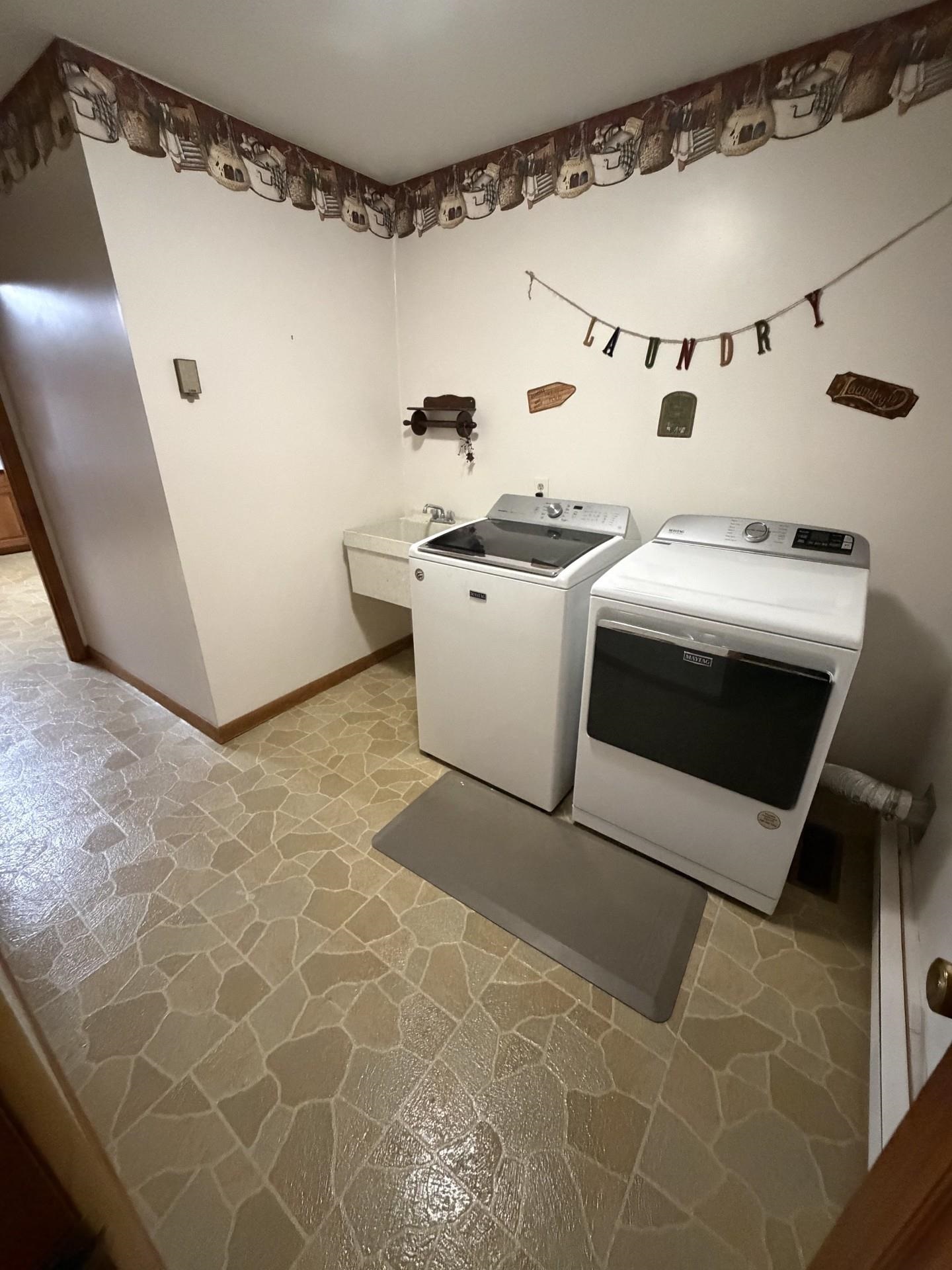 5248 CROSS KEYS RD, MOUNT CRAWFORD, Virginia 22841, 4 Bedrooms Bedrooms, ,2 BathroomsBathrooms,Residential,5248 CROSS KEYS RD,682587 MLS # 682587