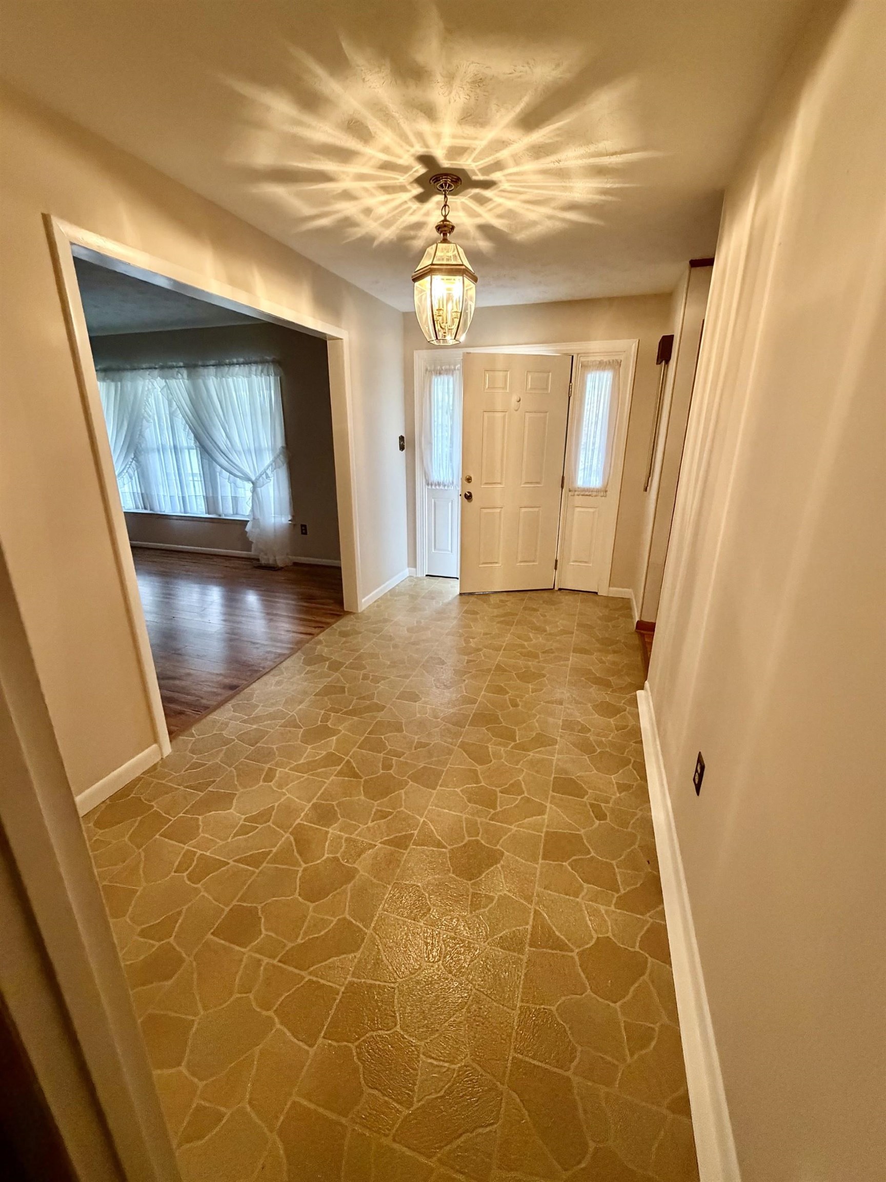 5248 CROSS KEYS RD, MOUNT CRAWFORD, Virginia 22841, 4 Bedrooms Bedrooms, ,2 BathroomsBathrooms,Residential,5248 CROSS KEYS RD,682587 MLS # 682587