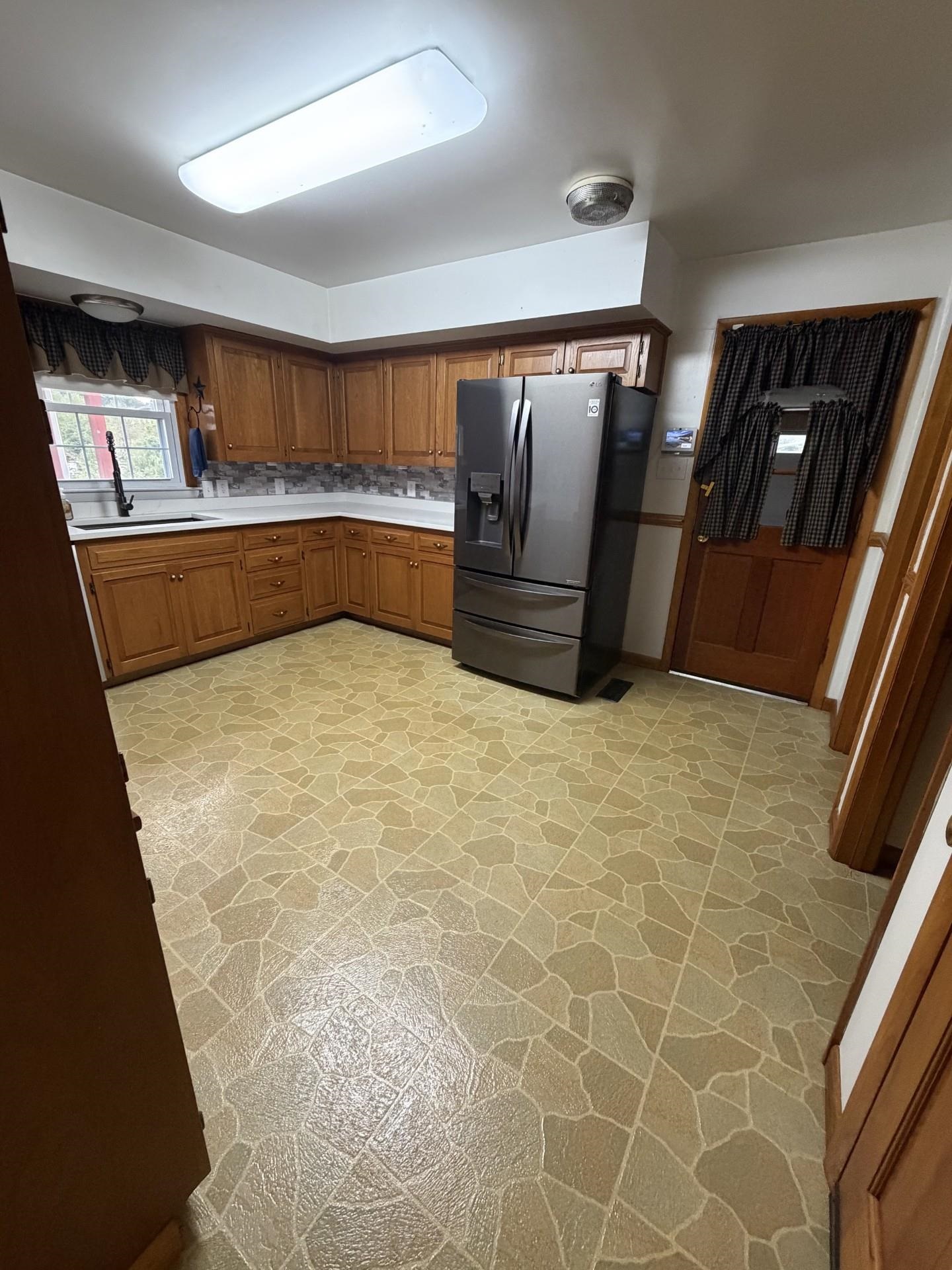 5248 CROSS KEYS RD, MOUNT CRAWFORD, Virginia 22841, 4 Bedrooms Bedrooms, ,2 BathroomsBathrooms,Residential,5248 CROSS KEYS RD,682587 MLS # 682587