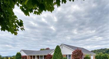 5248 CROSS KEYS RD, MOUNT CRAWFORD, Virginia 22841, 4 Bedrooms Bedrooms, ,2 BathroomsBathrooms,Residential,5248 CROSS KEYS RD,682587 MLS # 682587