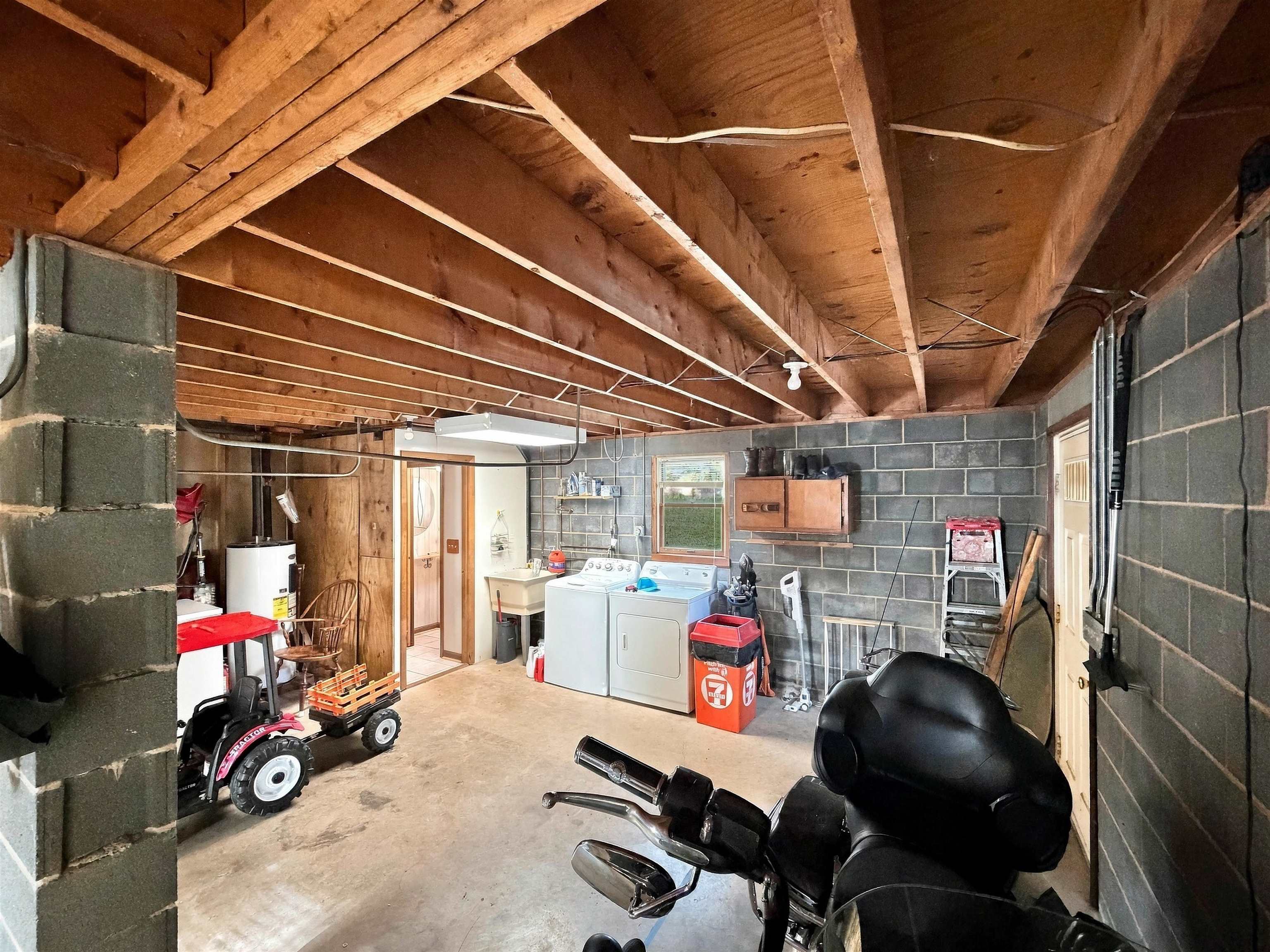 412 WHITEHALL AVE, STAUNTON, Virginia 24401, 3 Bedrooms Bedrooms, ,2 BathroomsBathrooms,Residential,412 WHITEHALL AVE,682589 MLS # 682589
