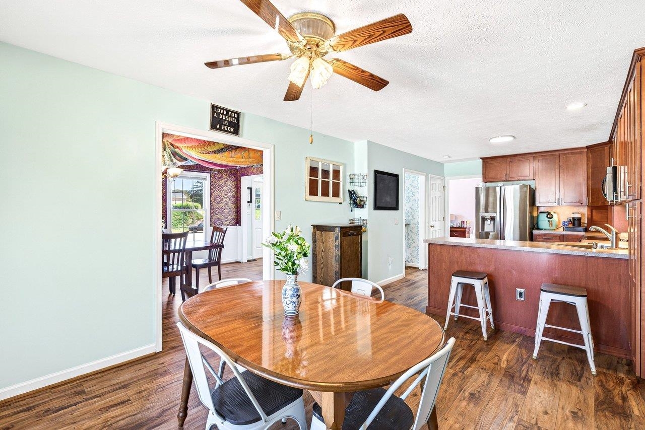 248 WINDSONG HILLS DR, ELKTON, Virginia 22827, 4 Bedrooms Bedrooms, ,2 BathroomsBathrooms,Residential,248 WINDSONG HILLS DR,682590 MLS # 682590