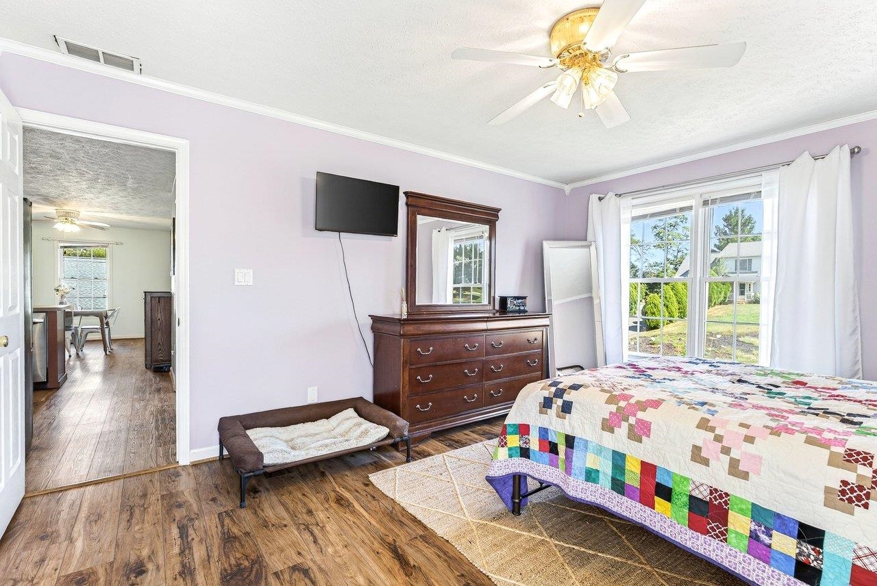248 WINDSONG HILLS DR, ELKTON, Virginia 22827, 4 Bedrooms Bedrooms, ,2 BathroomsBathrooms,Residential,248 WINDSONG HILLS DR,682590 MLS # 682590