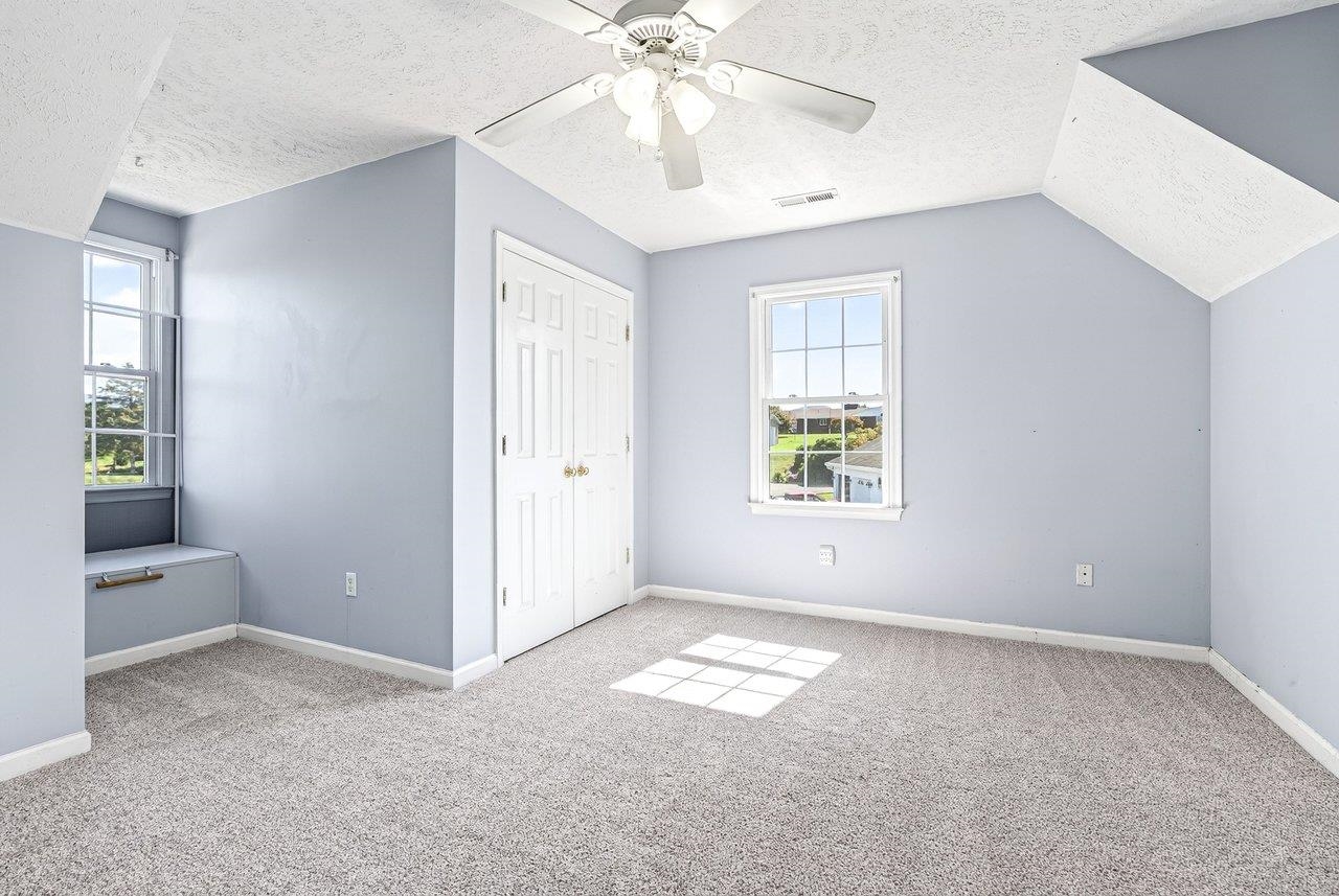 248 WINDSONG HILLS DR, ELKTON, Virginia 22827, 4 Bedrooms Bedrooms, ,2 BathroomsBathrooms,Residential,248 WINDSONG HILLS DR,682590 MLS # 682590