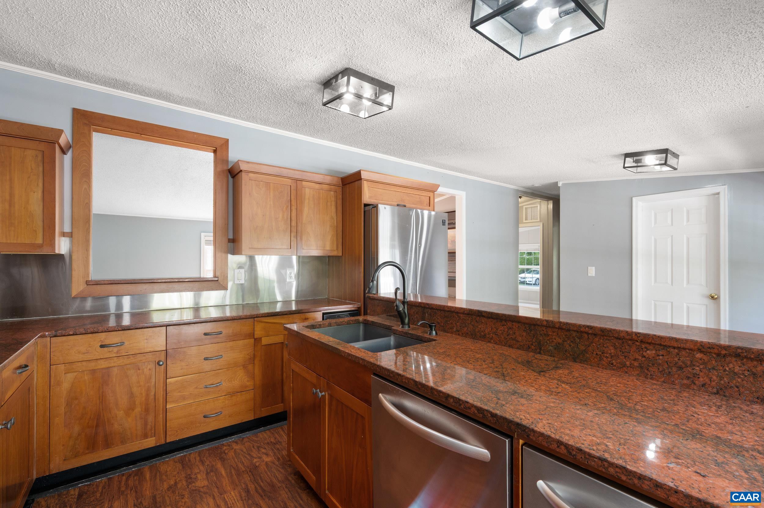 9483 HATTON FERRY RD, SCOTTSVILLE, Virginia 24590, 4 Bedrooms Bedrooms, ,3 BathroomsBathrooms,Residential,9483 HATTON FERRY RD,682593 MLS # 682593