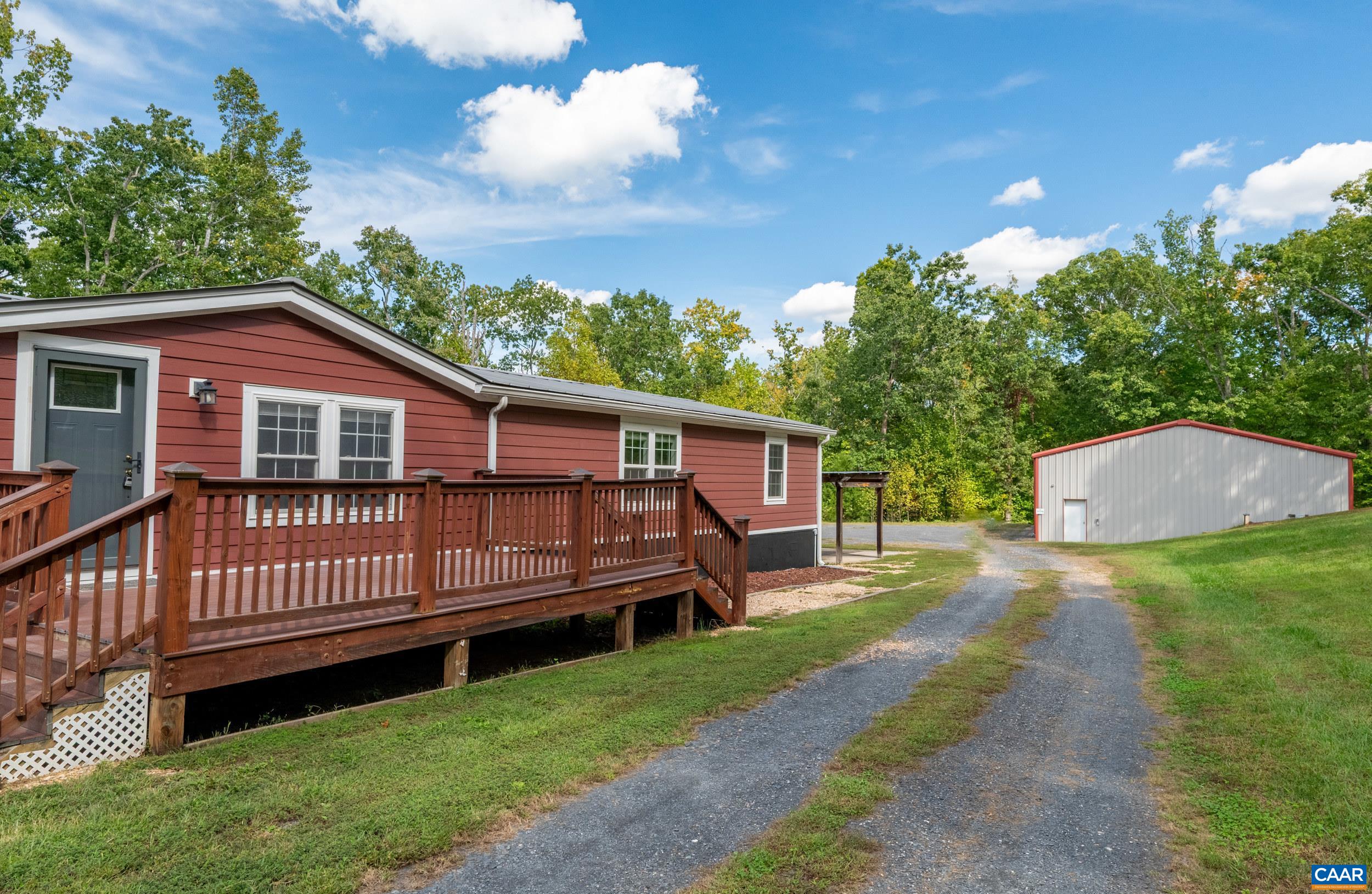 9483 HATTON FERRY RD, SCOTTSVILLE, Virginia 24590, 4 Bedrooms Bedrooms, ,3 BathroomsBathrooms,Residential,9483 HATTON FERRY RD,682593 MLS # 682593