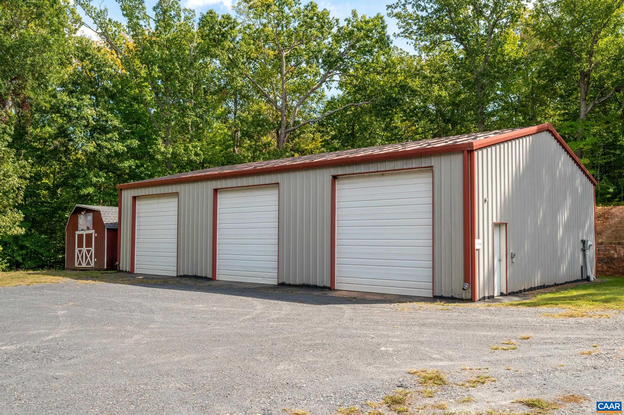 9483 HATTON FERRY RD, SCOTTSVILLE, Virginia 24590, 4 Bedrooms Bedrooms, ,3 BathroomsBathrooms,Residential,9483 HATTON FERRY RD,682593 MLS # 682593