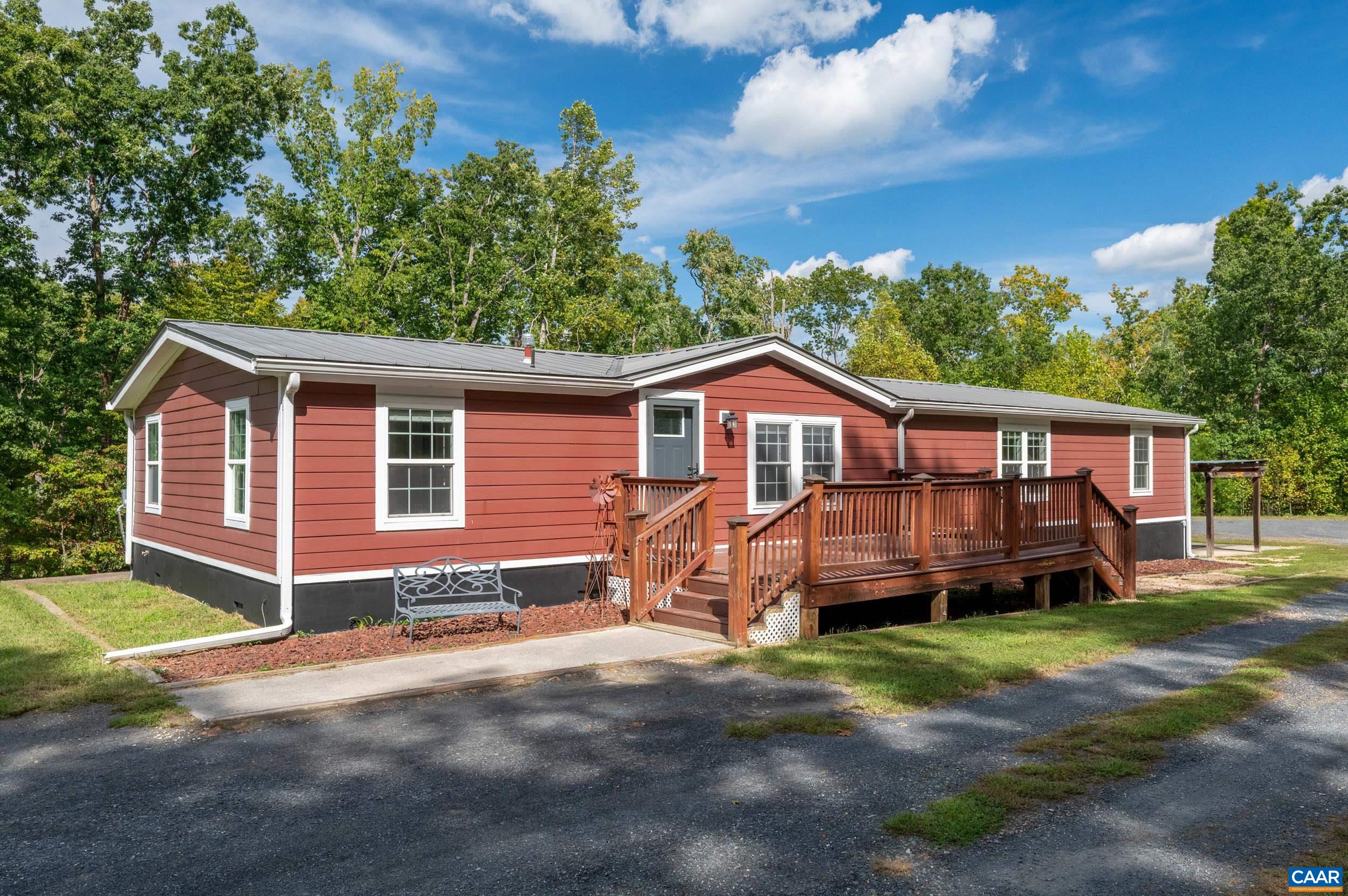 9483 HATTON FERRY RD, SCOTTSVILLE, Virginia 24590, 4 Bedrooms Bedrooms, ,3 BathroomsBathrooms,Residential,9483 HATTON FERRY RD,682593 MLS # 682593