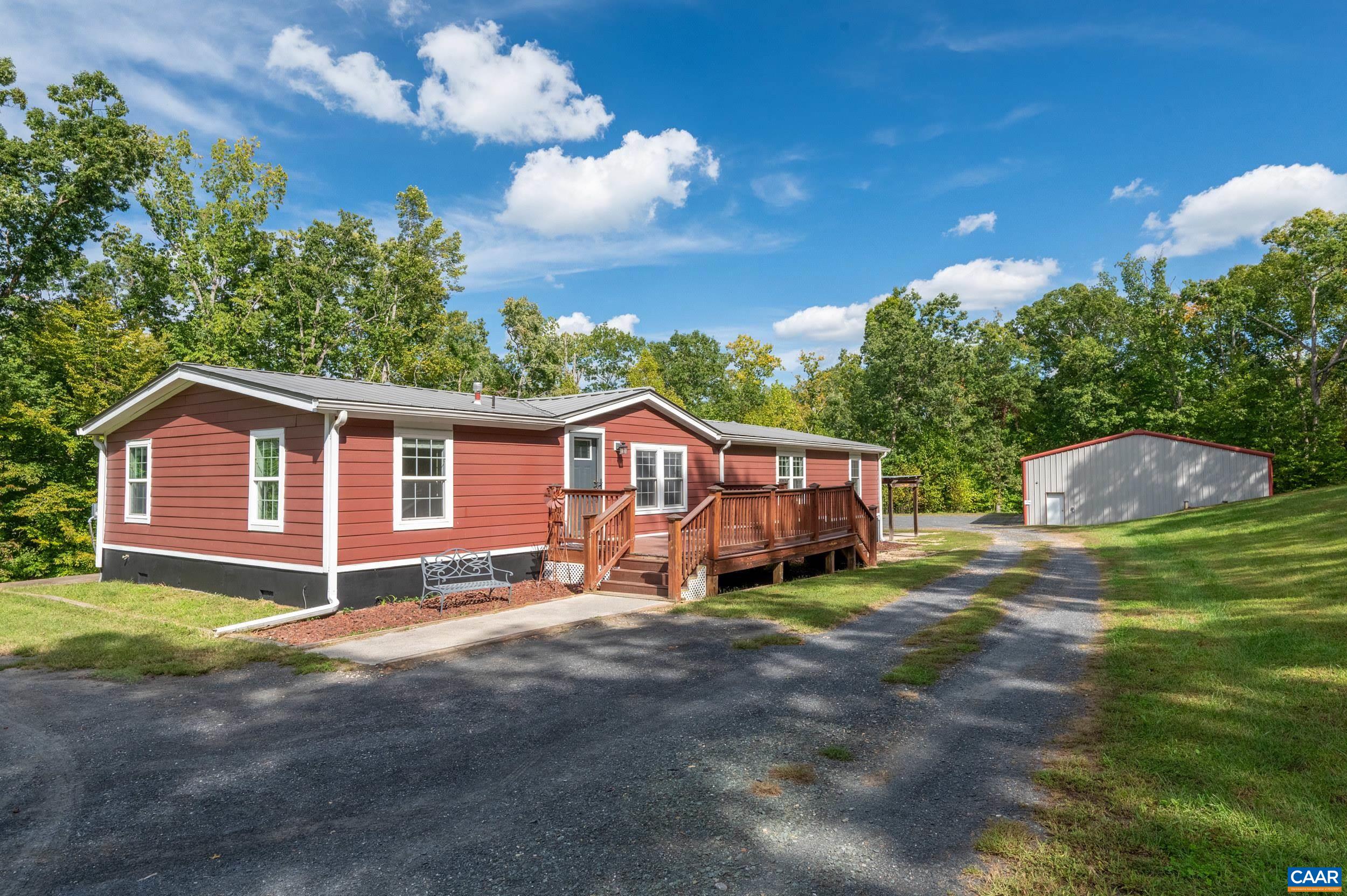 9483 HATTON FERRY RD, SCOTTSVILLE, Virginia 24590, 4 Bedrooms Bedrooms, ,3 BathroomsBathrooms,Residential,9483 HATTON FERRY RD,682593 MLS # 682593