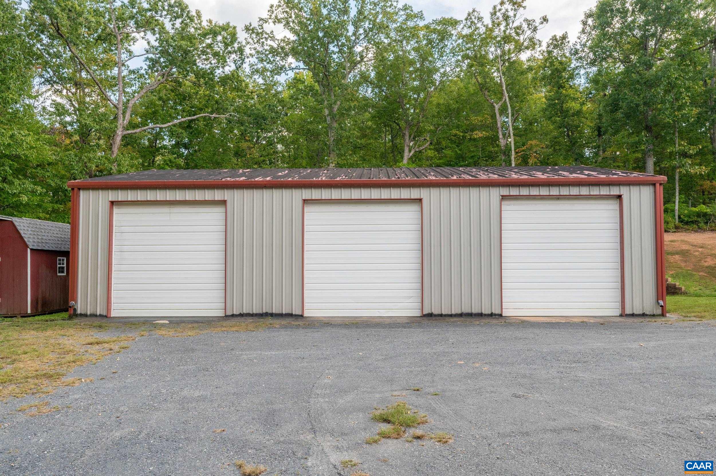9483 HATTON FERRY RD, SCOTTSVILLE, Virginia 24590, 4 Bedrooms Bedrooms, ,3 BathroomsBathrooms,Residential,9483 HATTON FERRY RD,682593 MLS # 682593