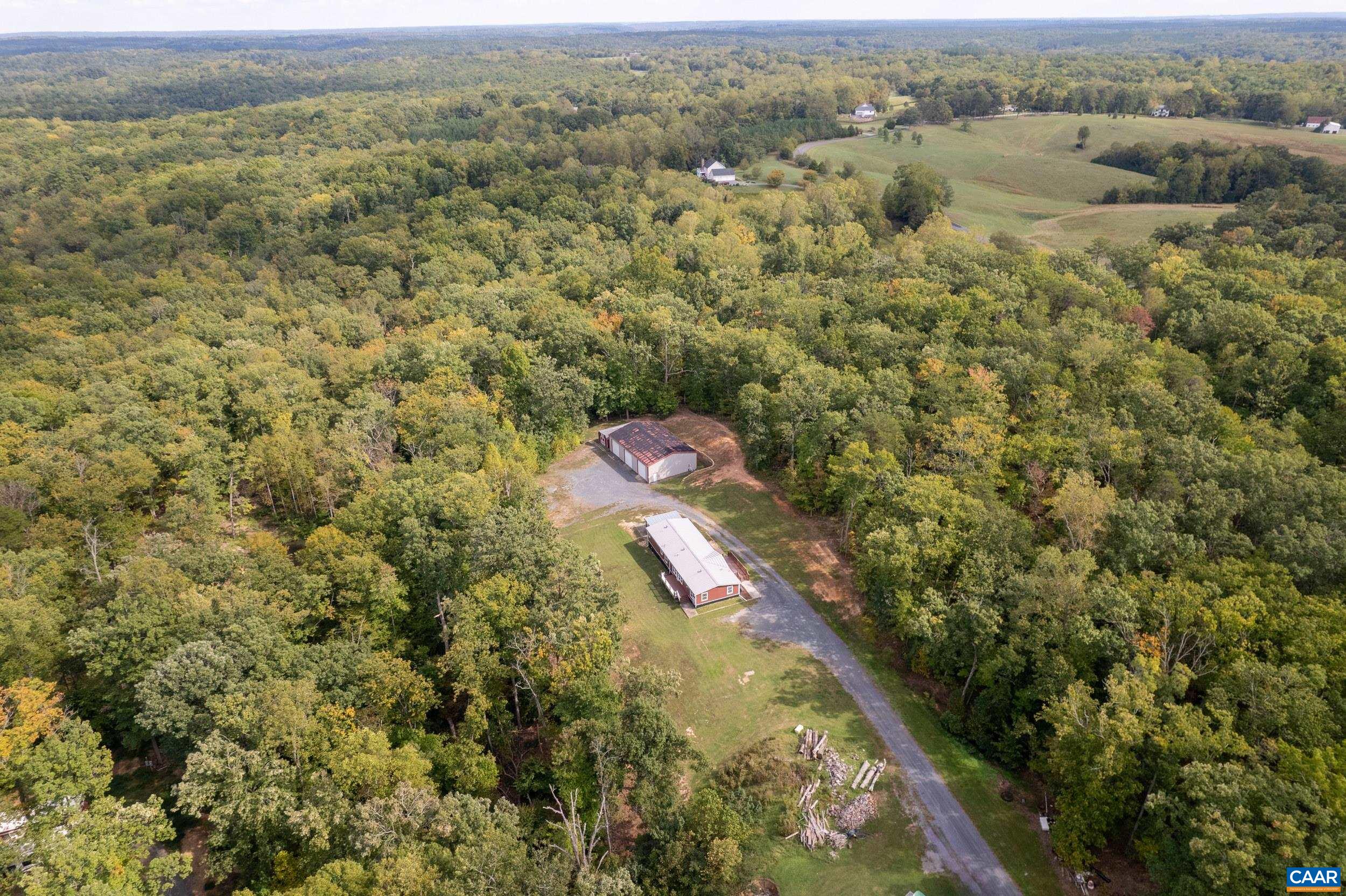 9483 HATTON FERRY RD, SCOTTSVILLE, Virginia 24590, 4 Bedrooms Bedrooms, ,3 BathroomsBathrooms,Residential,9483 HATTON FERRY RD,682593 MLS # 682593
