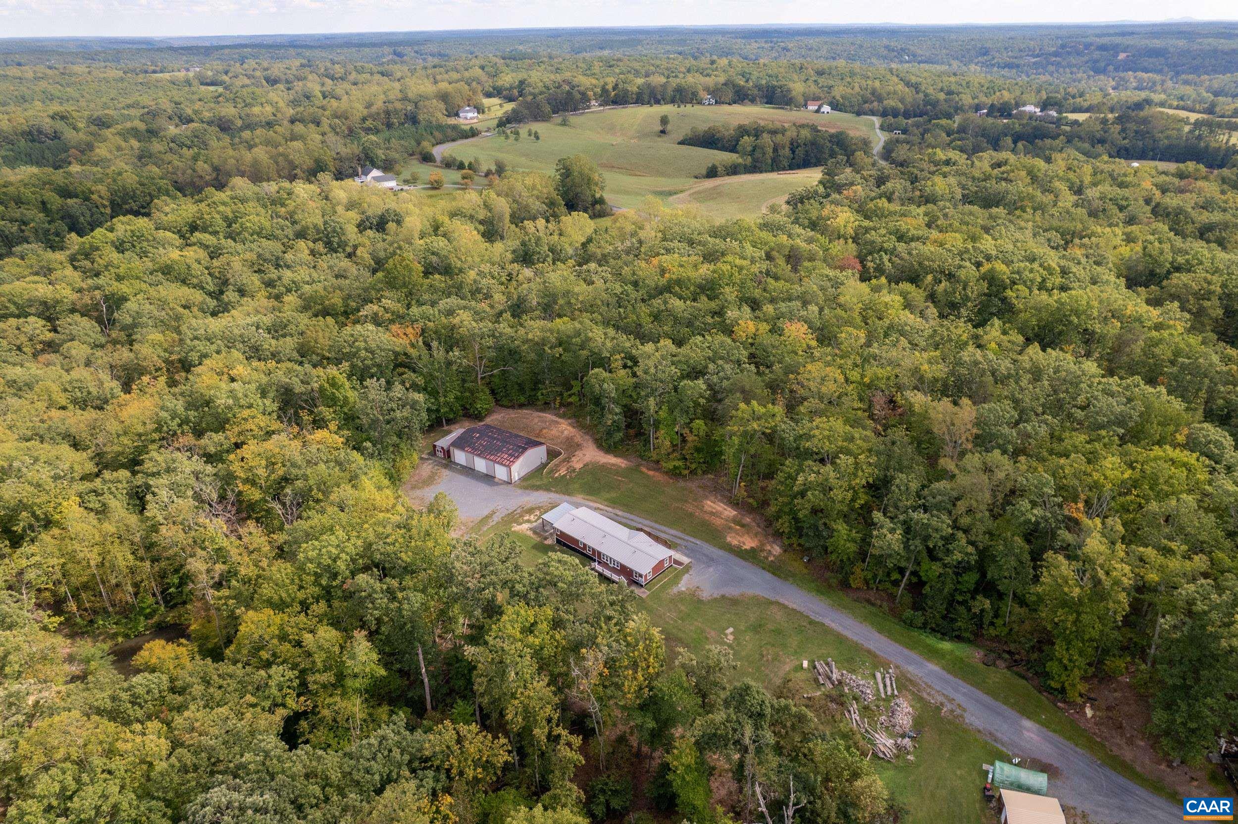 9483 HATTON FERRY RD, SCOTTSVILLE, Virginia 24590, 4 Bedrooms Bedrooms, ,3 BathroomsBathrooms,Residential,9483 HATTON FERRY RD,682593 MLS # 682593