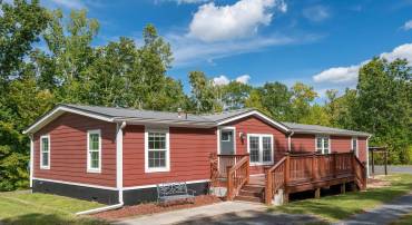 9483 HATTON FERRY RD, SCOTTSVILLE, Virginia 24590, 4 Bedrooms Bedrooms, ,3 BathroomsBathrooms,Residential,9483 HATTON FERRY RD,682593 MLS # 682593