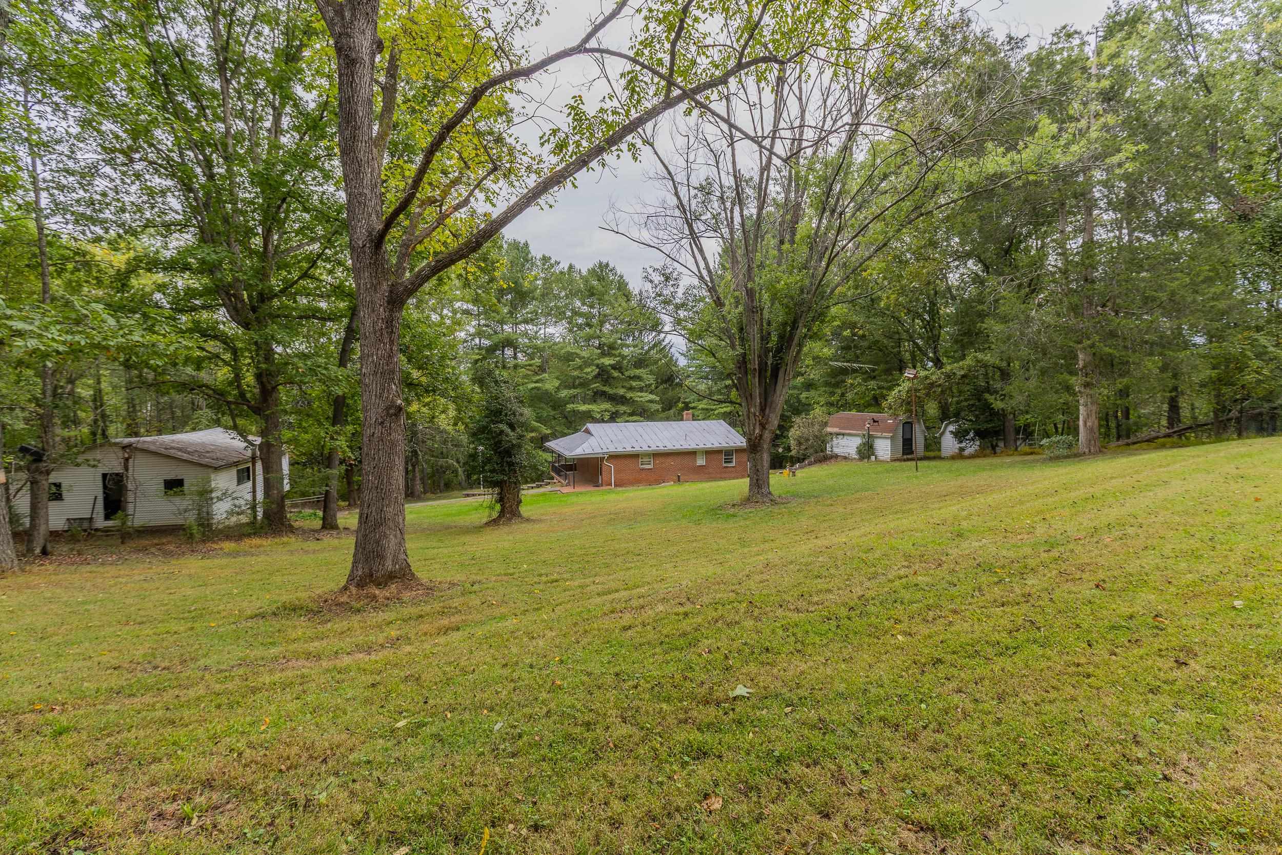 801 UNION CHURCH RD, CHURCHVILLE, Virginia 24421, 3 Bedrooms Bedrooms, ,1 BathroomBathrooms,Residential,801 UNION CHURCH RD,682598 MLS # 682598 801 UNION CHURCH RD, CHURCHVILLE, Virginia 24421, 3 Bedrooms Bedrooms, ,1 BathroomBathrooms,Residential,801 UNION CHURCH RD,682598 MLS # 682598