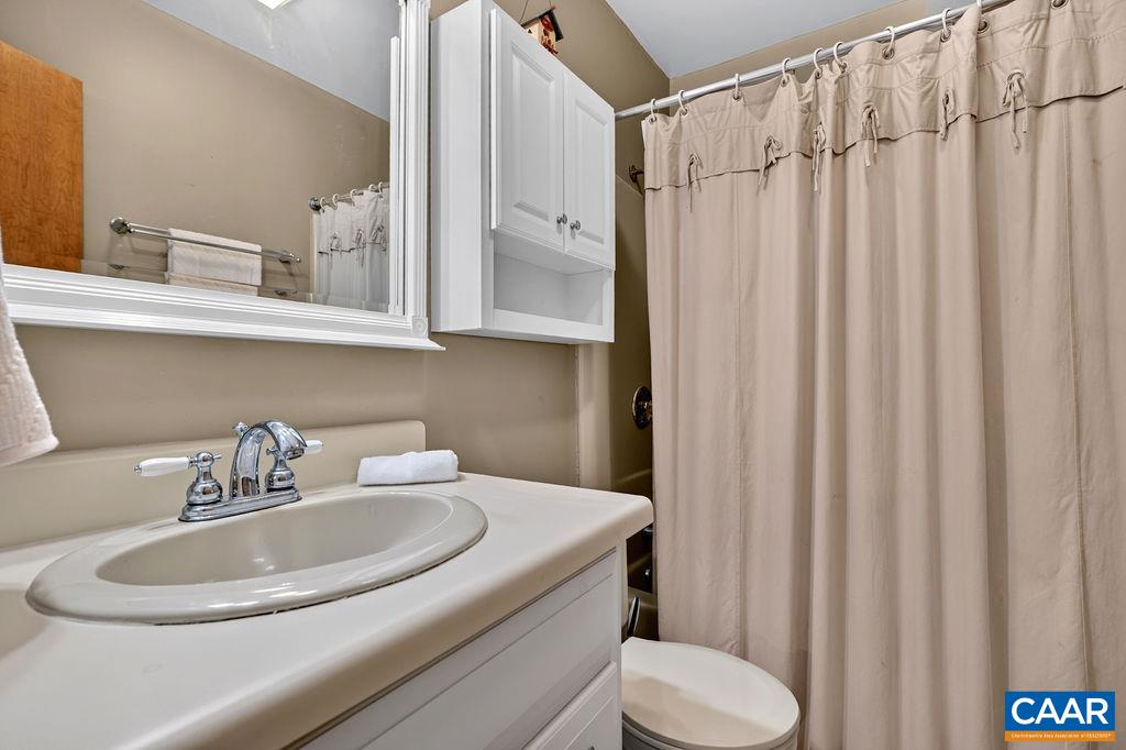 27 VEERY LN, WINTERGREEN RESORT, Virginia 22967, 4 Bedrooms Bedrooms, ,3 BathroomsBathrooms,Residential,27 VEERY LN,682600 MLS # 682600