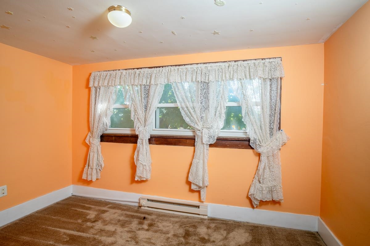 7177 EAST POINT RD, ELKTON, Virginia 22827, 3 Bedrooms Bedrooms, ,1 BathroomBathrooms,Residential,7177 EAST POINT RD,682605 MLS # 682605